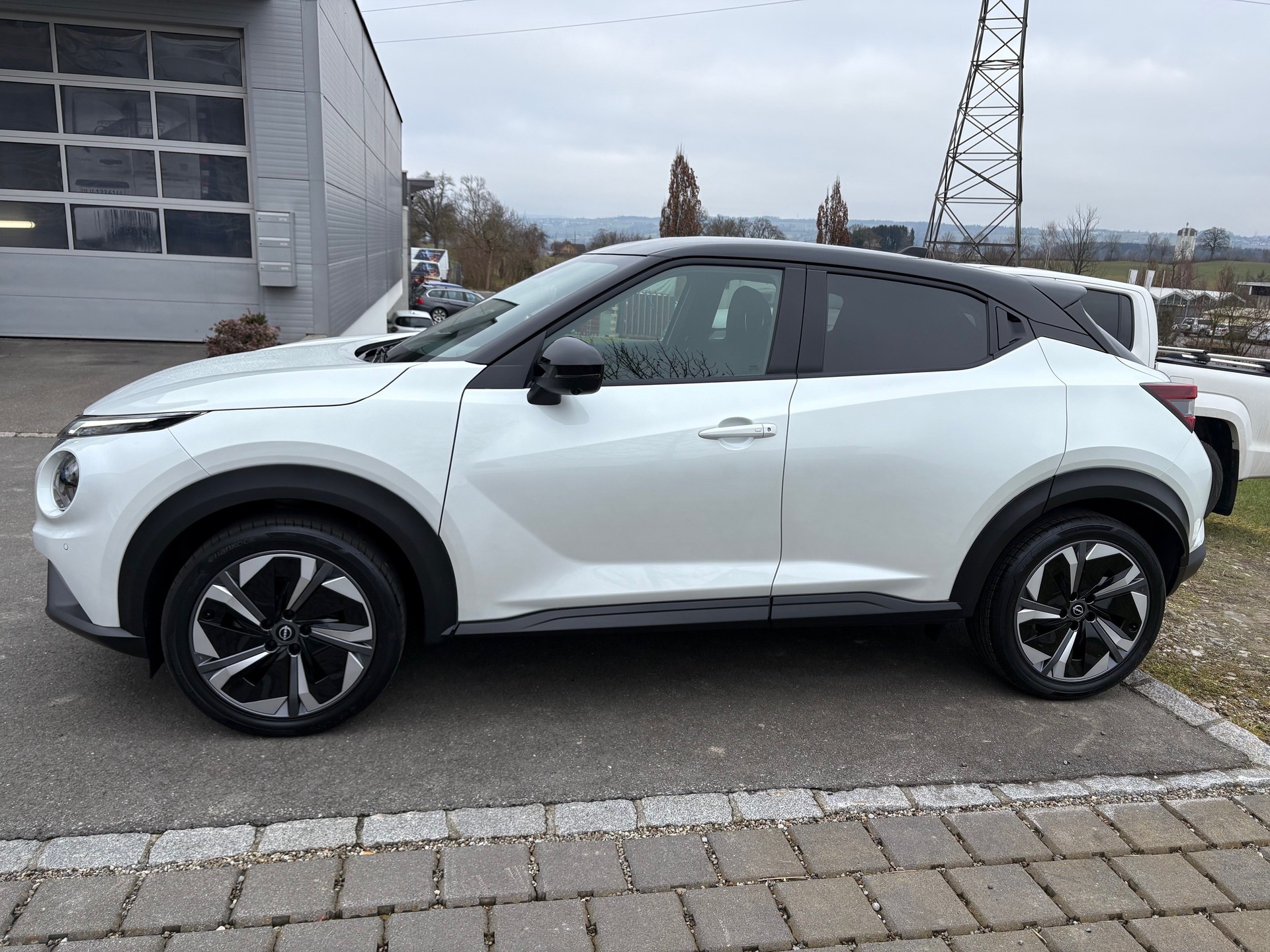 NISSAN Juke 1.6 FHEV Tekna-image-1