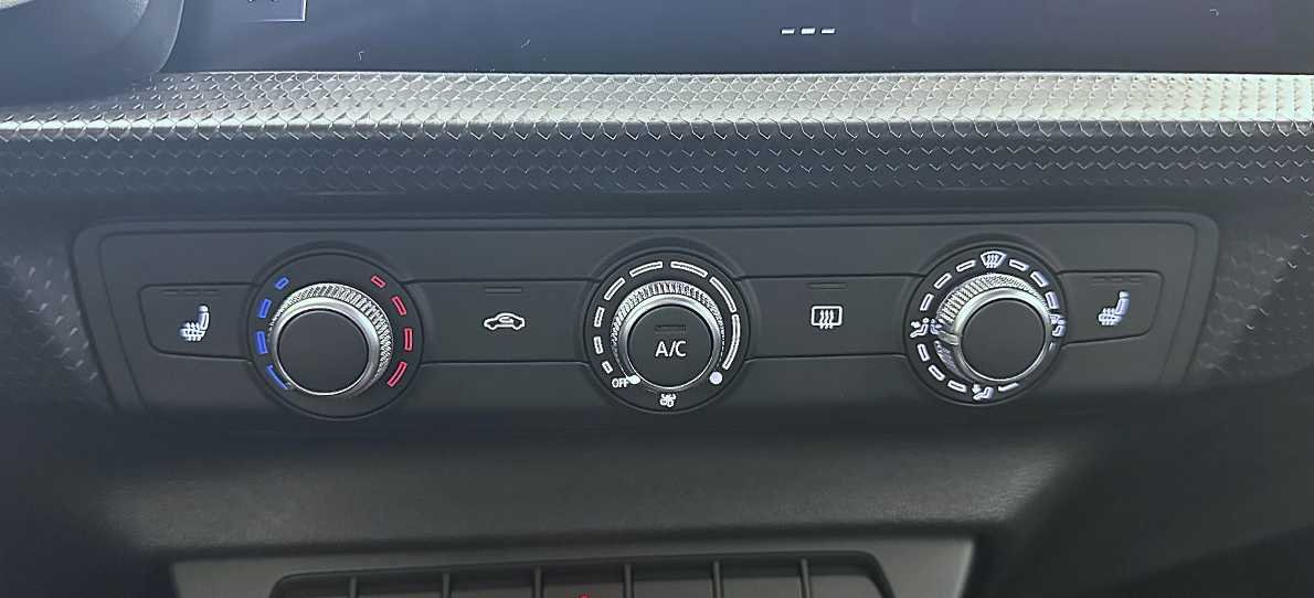 AUDI A1 Sportback 30 TFSI Attraction S-tronic-image-11