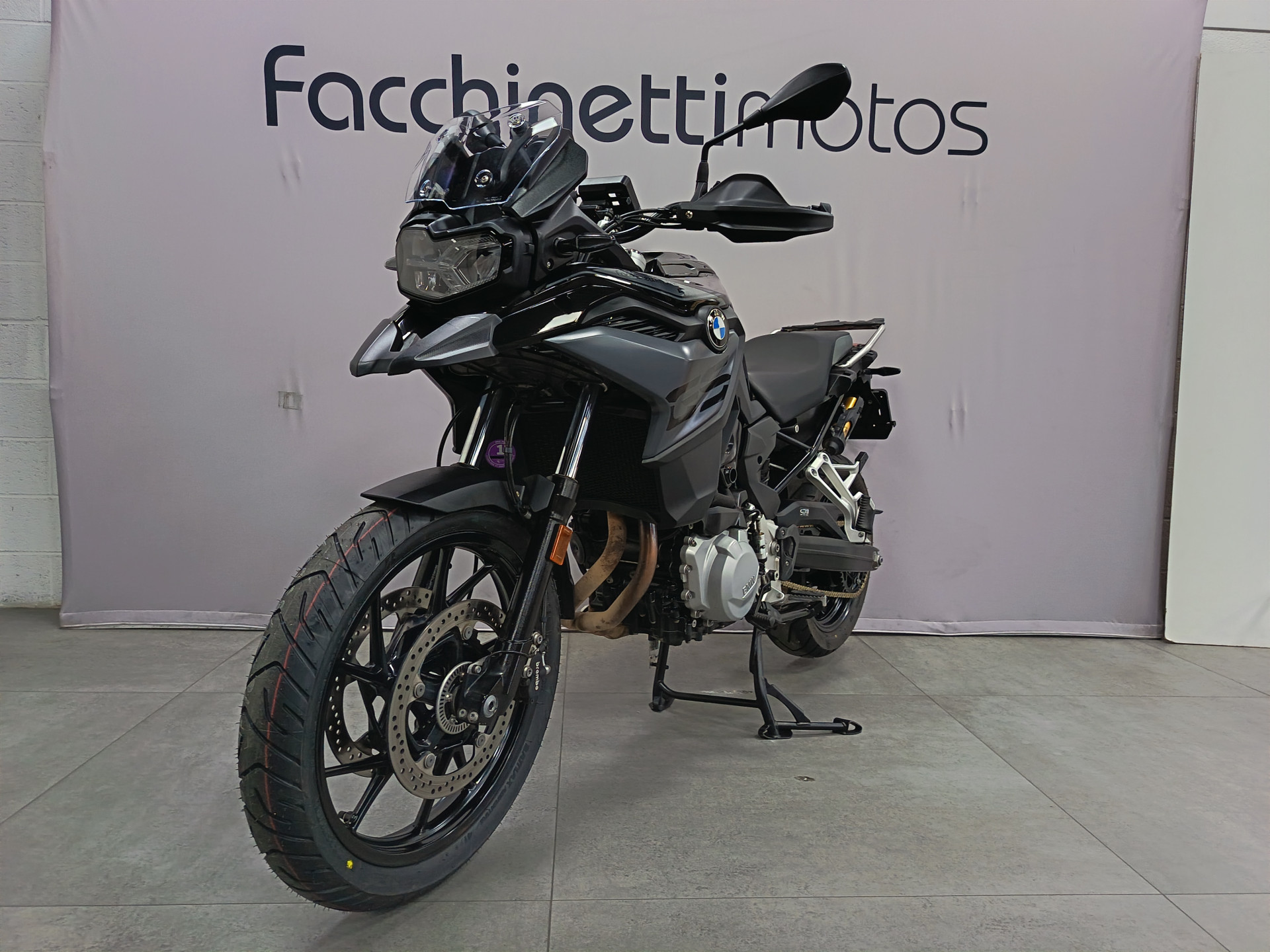 BMW F 750 GS Triple Black ***Bridable A2***-showroom-element-2