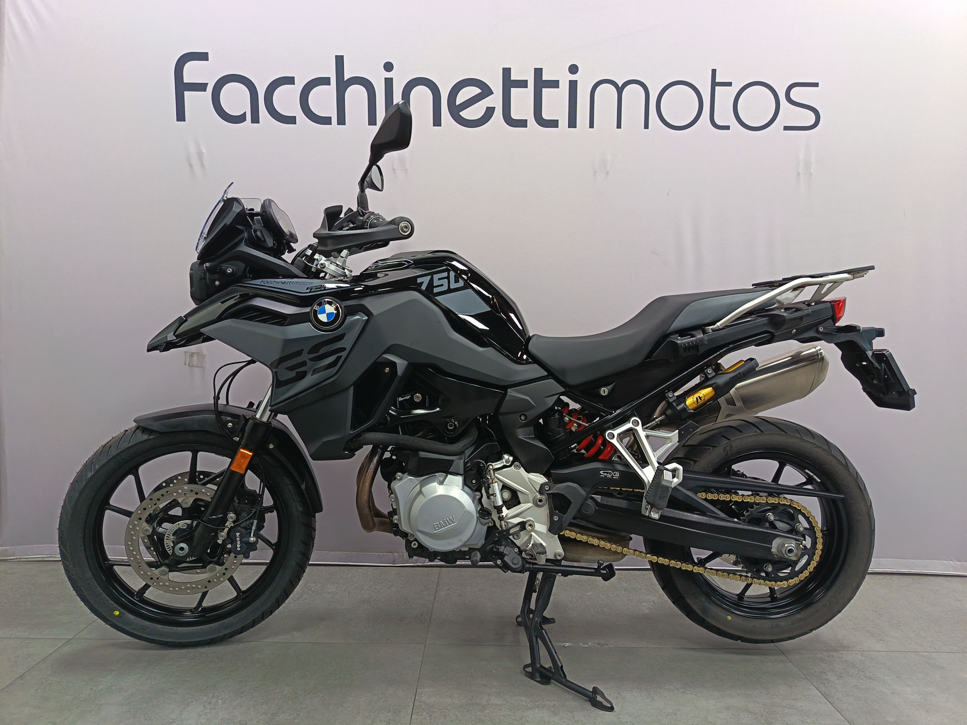 BMW F 750 GS Triple Black ***Bridable A2***-showroom-element-3
