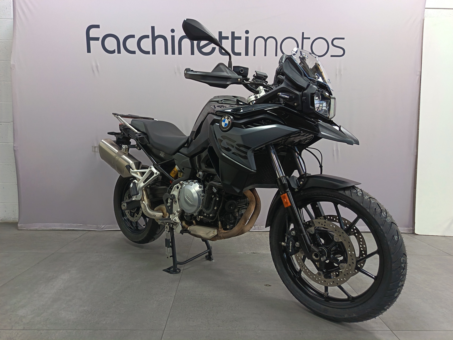 BMW F 750 GS Triple Black ***Bridable A2***-showroom-element-1