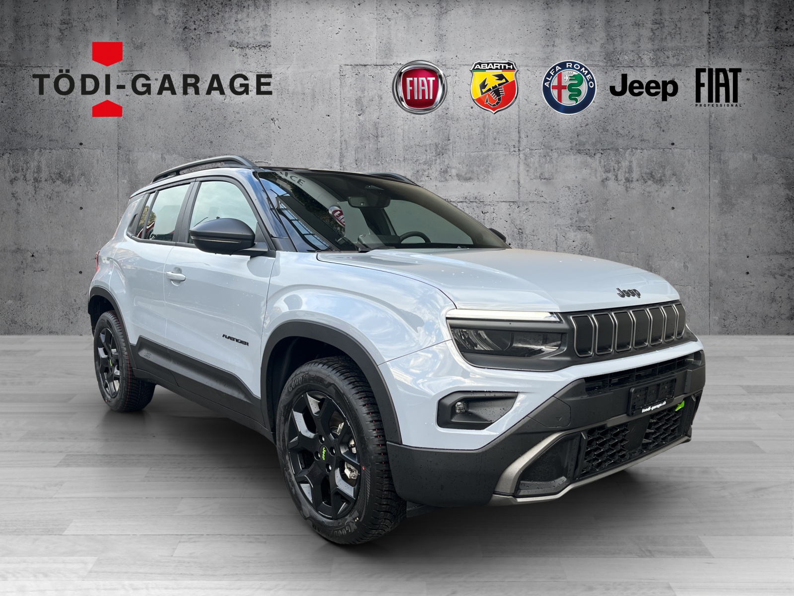 JEEP Avenger 1.2 MHEV Upland Pack Plus 4xe-image-7