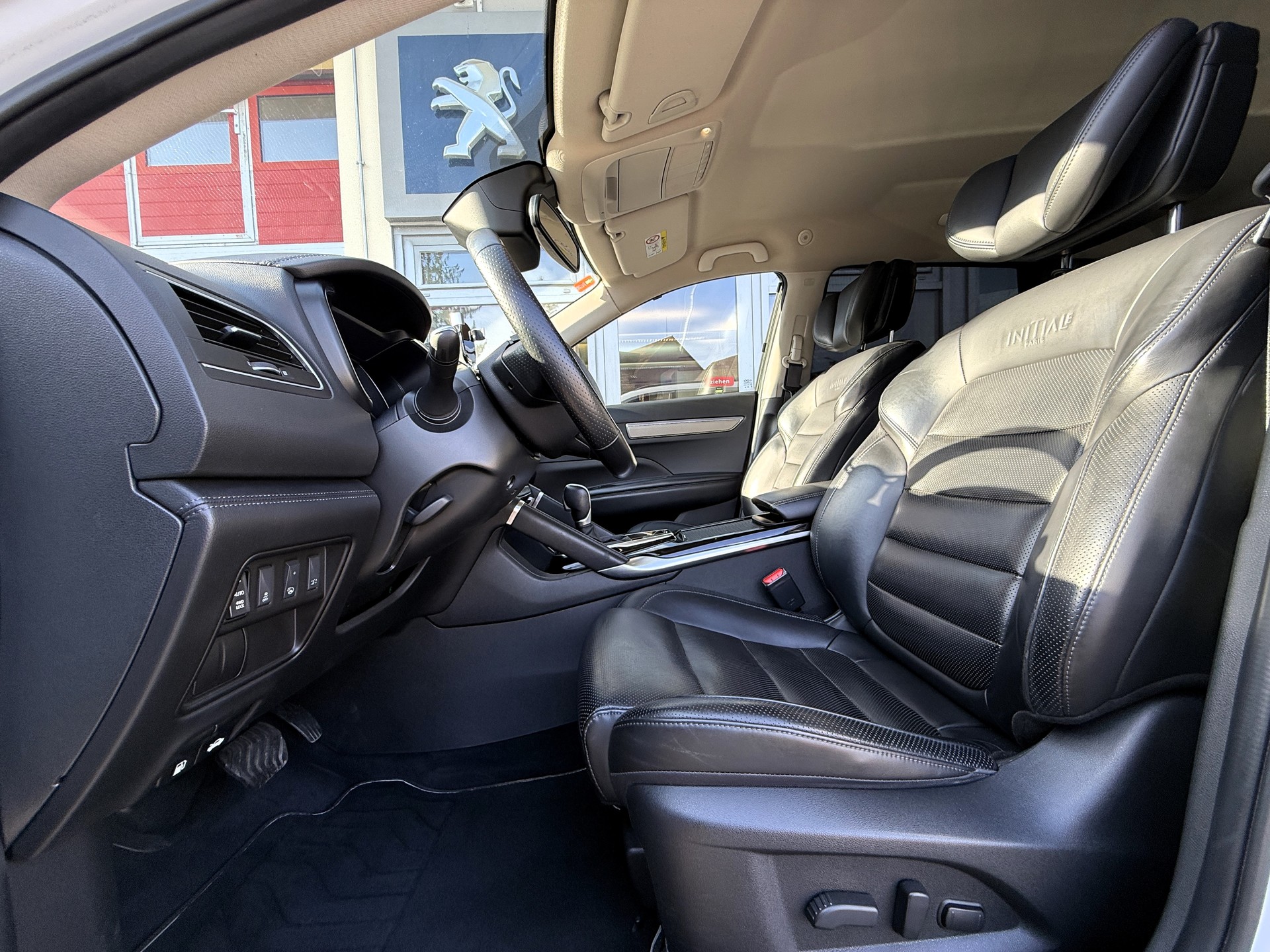 RENAULT Koleos 2.0 dCi Initiale Paris 4x4 Xtronic CVT-image-13