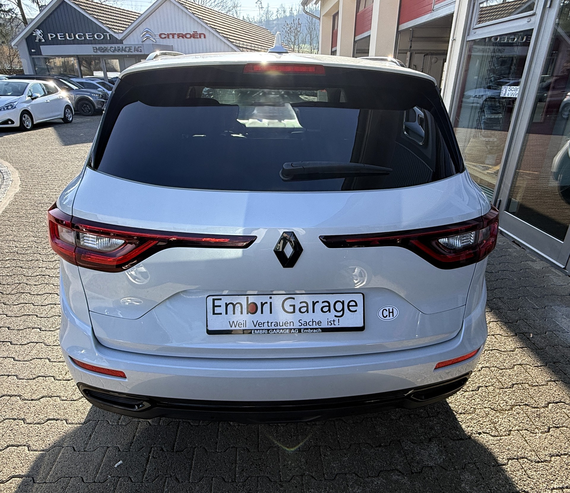 RENAULT Koleos 2.0 dCi Initiale Paris 4x4 Xtronic CVT-image-6