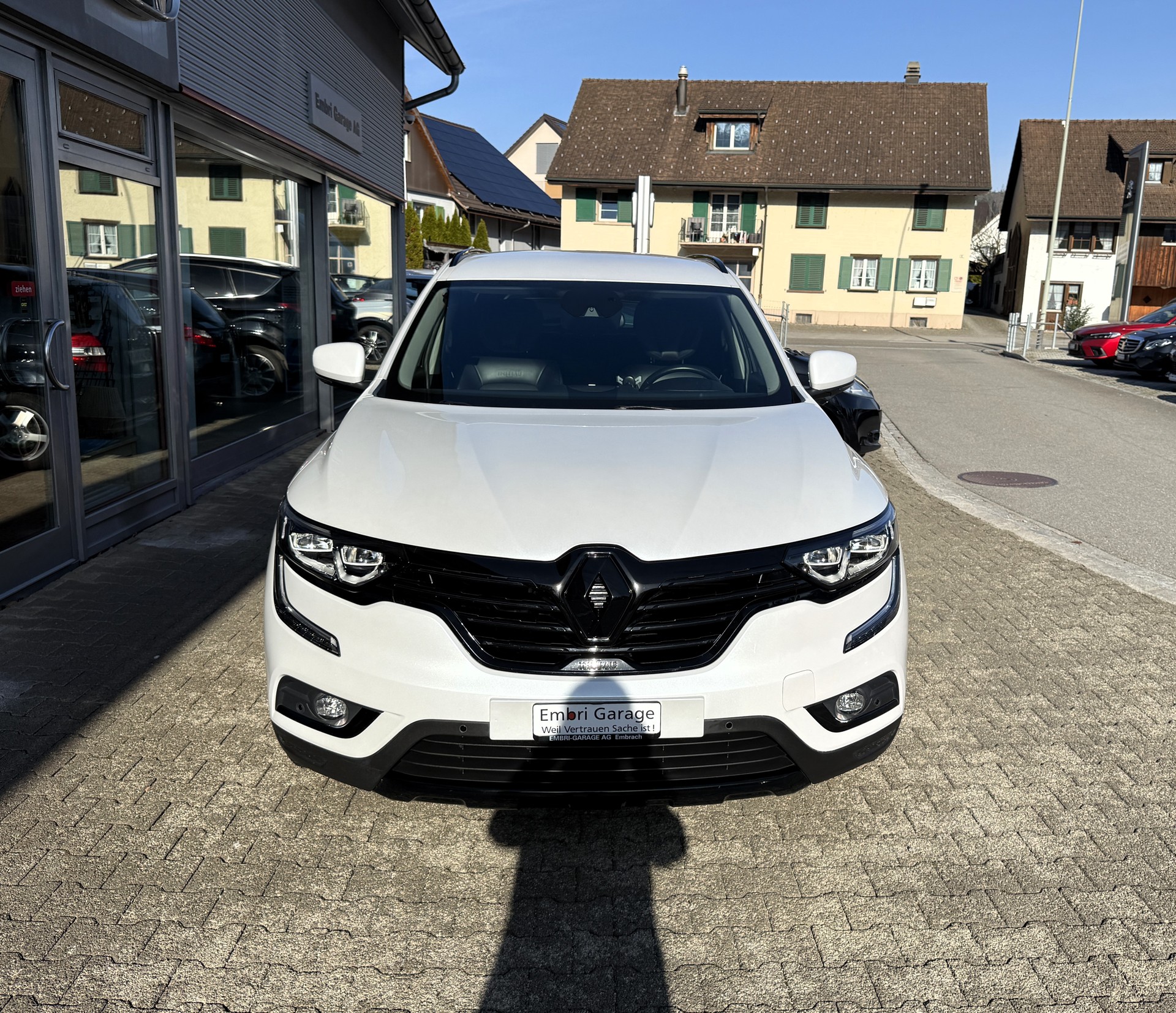RENAULT Koleos 2.0 dCi Initiale Paris 4x4 Xtronic CVT-image-1