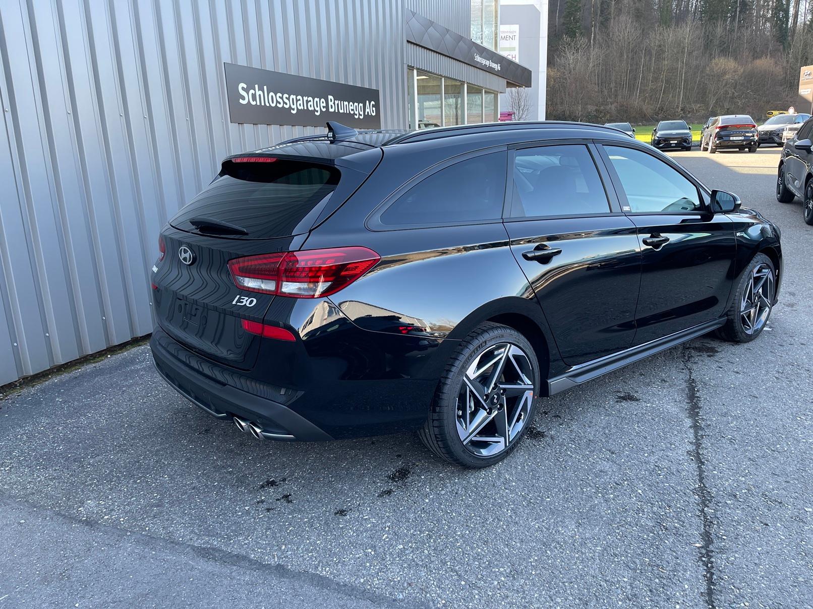 HYUNDAI i30 Wagon 1.5 T-GDi N-Line-image-2