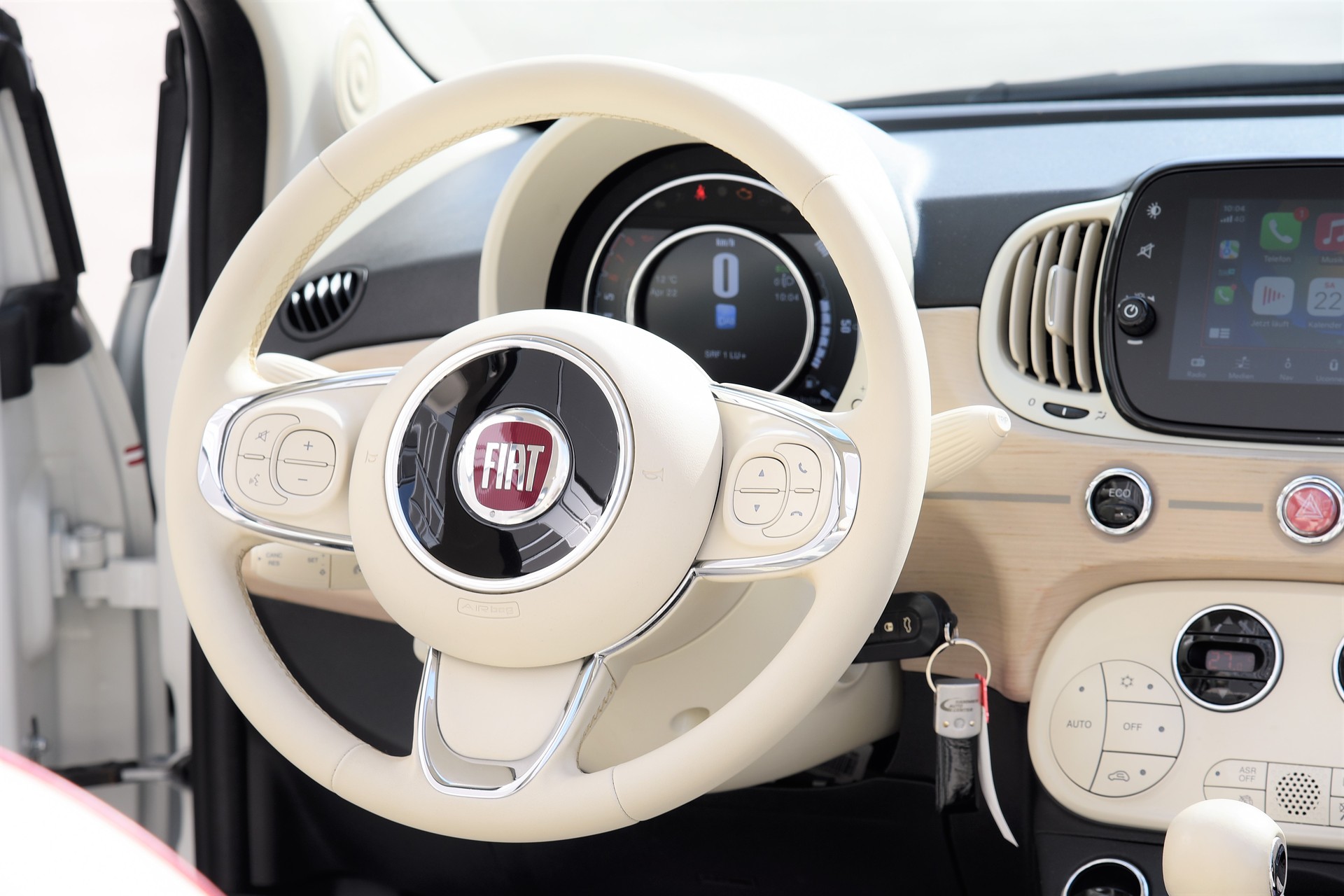 FIAT 500C 0.9 Twinair Dolcevita-image-12