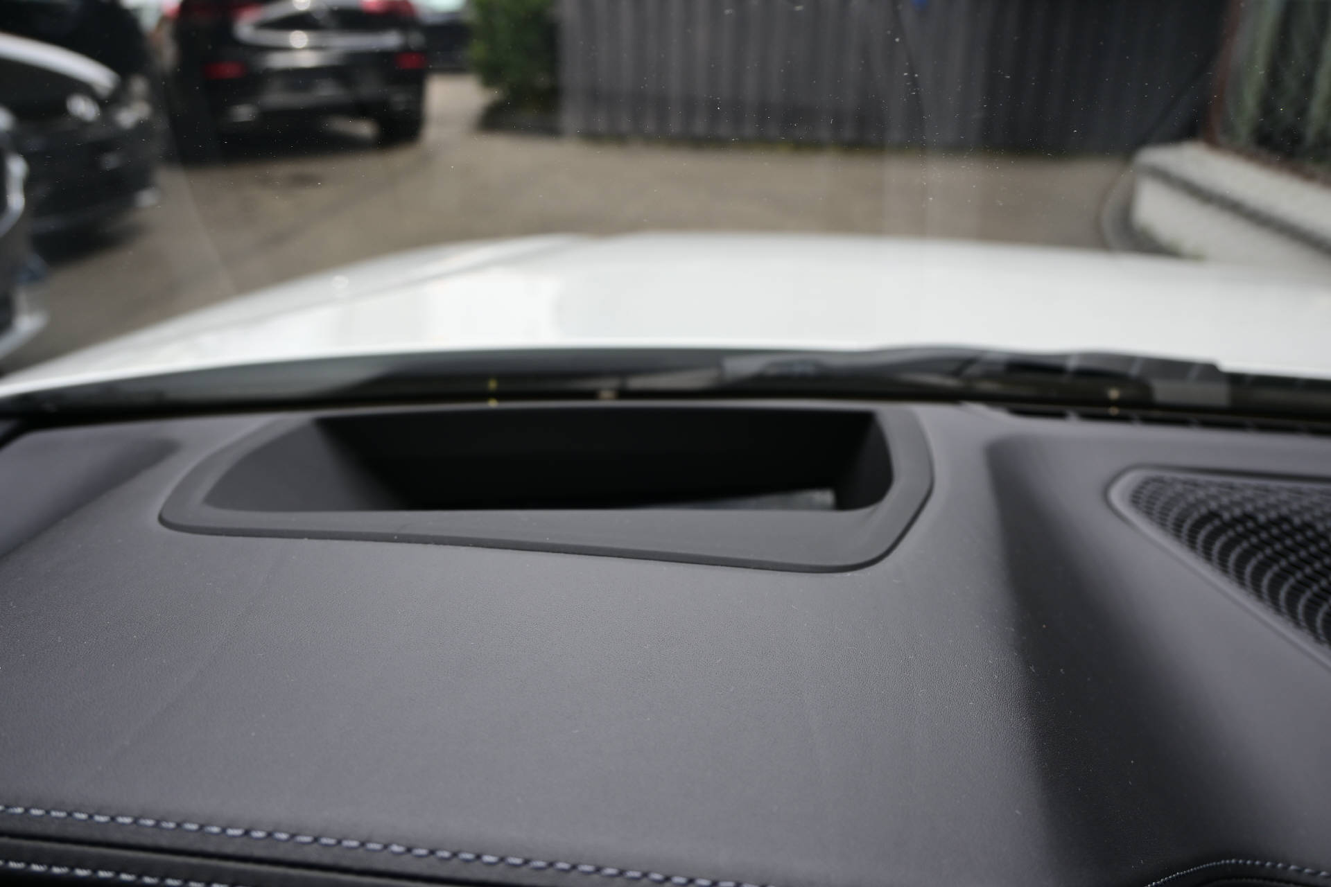 BMW M440i xDrive Coupé-image-12