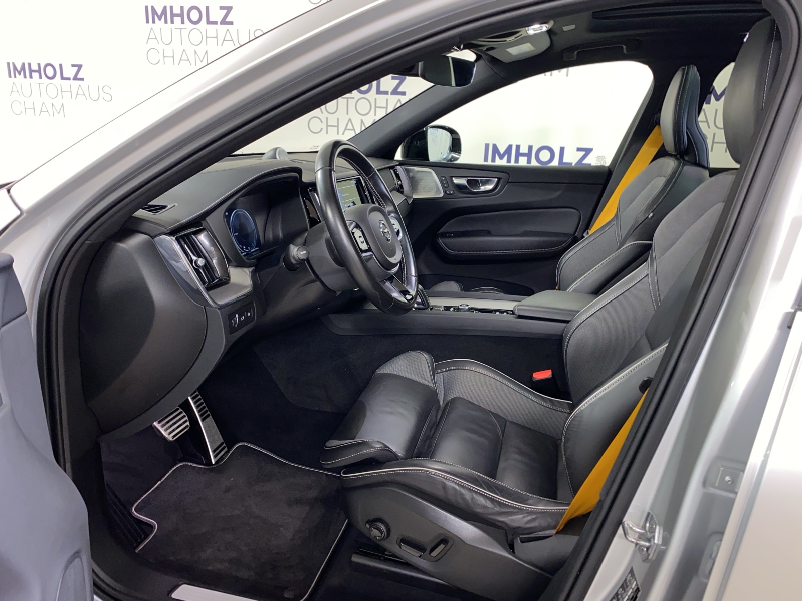VOLVO XC60 2.0 T8 TE Polestar eAWD-image-15