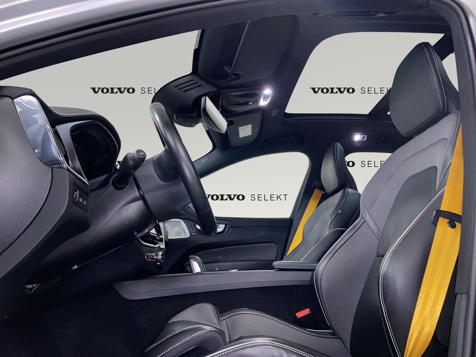 VOLVO XC60 2.0 T8 TE Polestar eAWD-image-6