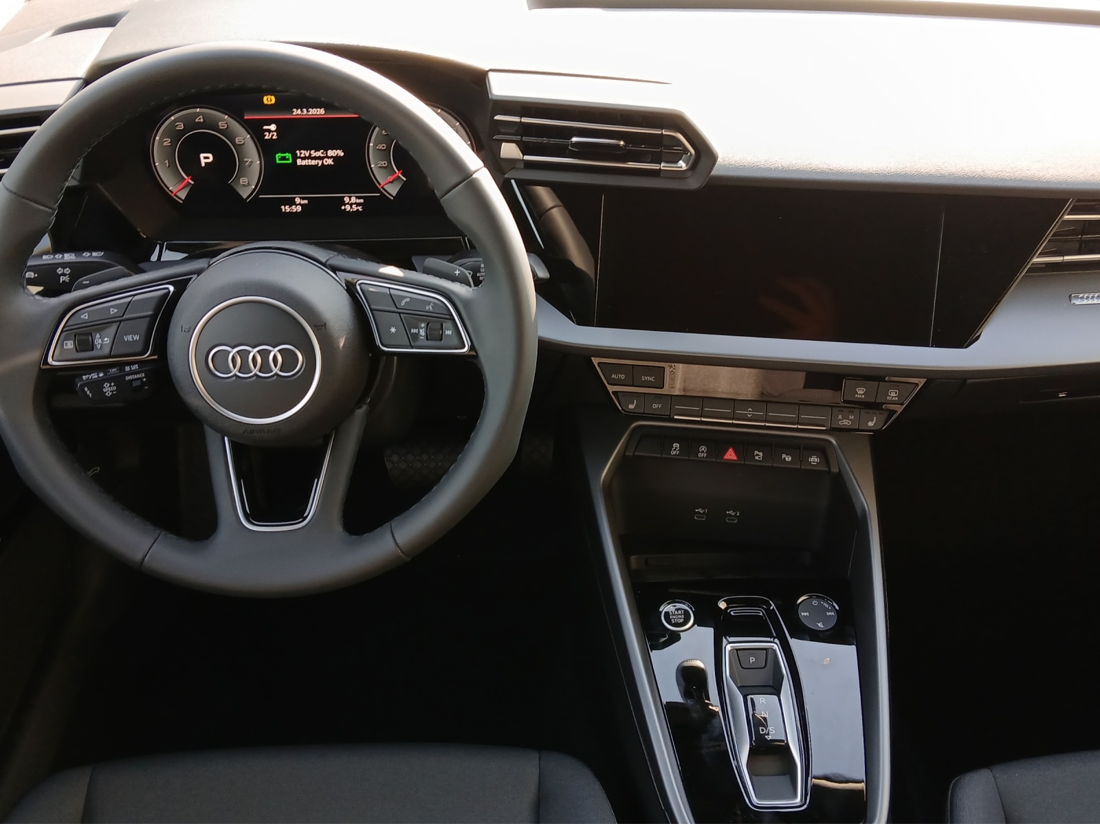 AUDI A3 Sportback TFSI 110 kW Attraction S tronic-image-8