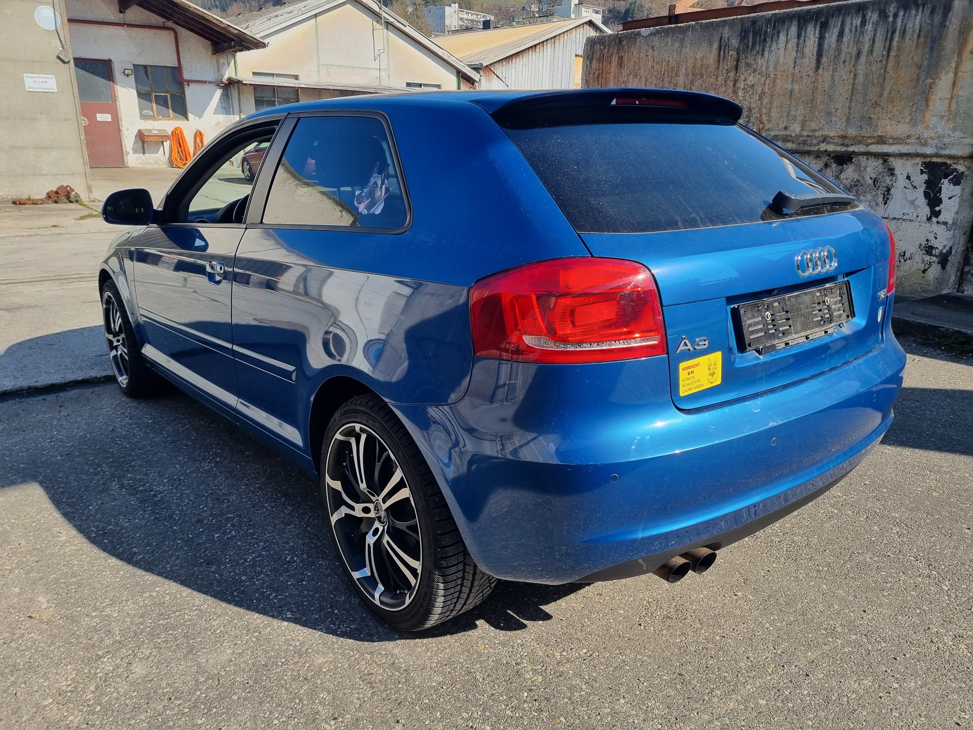 AUDI A3 1.8 TFSI Ambition-image-2