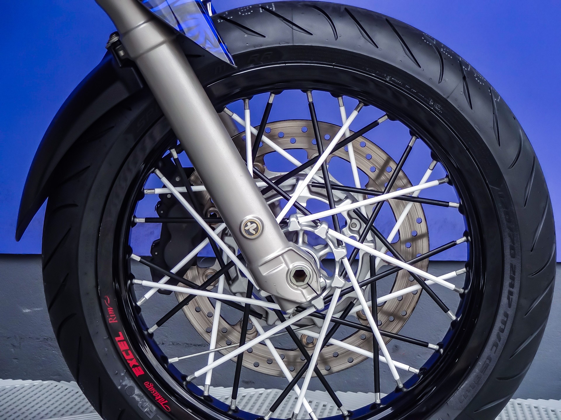 YAMAHA XT 660 X Supermotard (25kW)-image-8