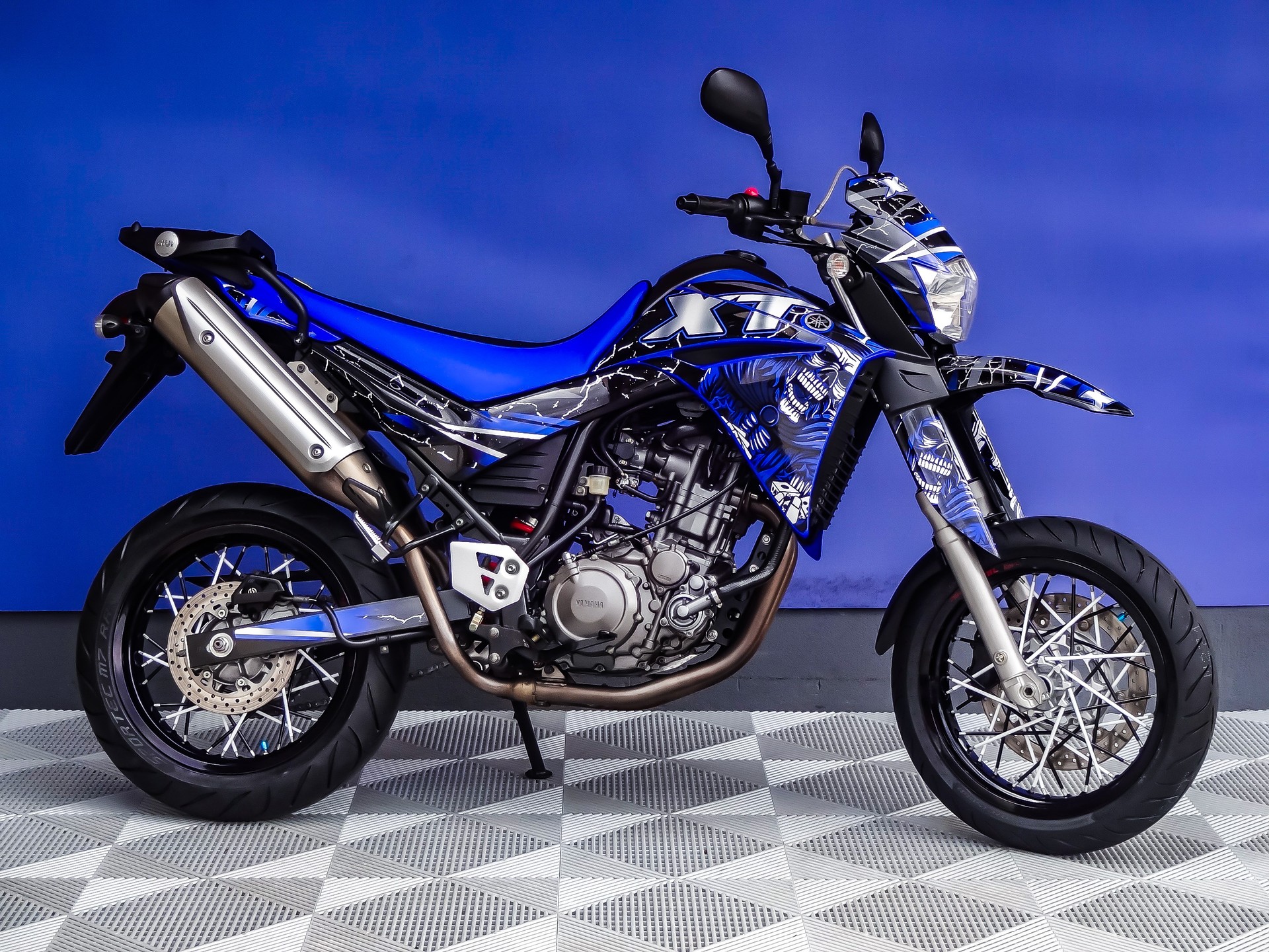 YAMAHA XT 660 X Supermotard (25kW)-showroom-element-1