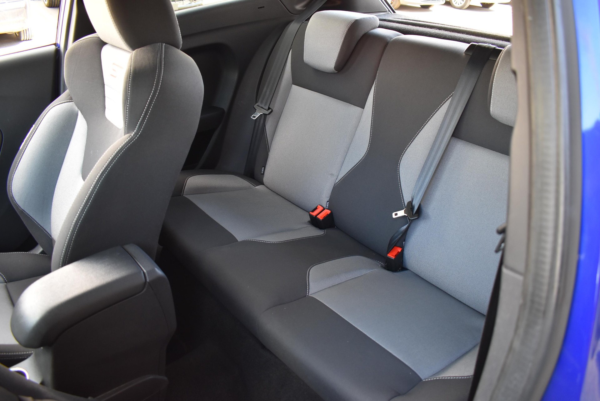 FORD Fiesta 1.6 EcoB ST-1-image-12