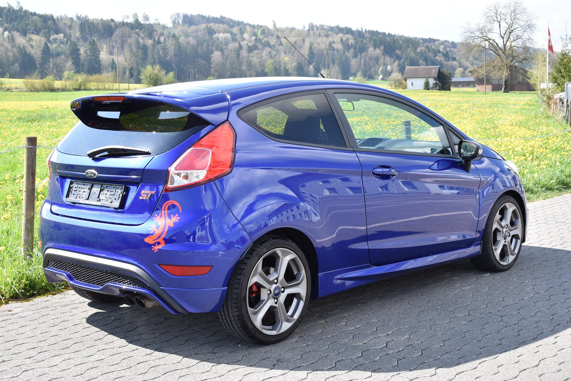 FORD Fiesta 1.6 EcoB ST-1-image-4