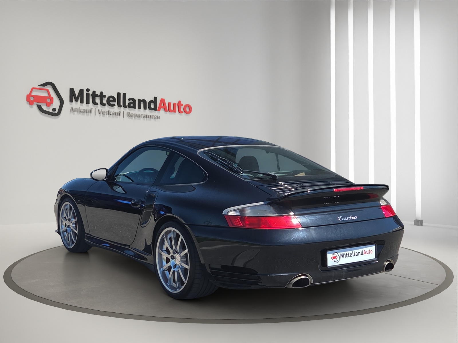 PORSCHE 911 Turbo-image-9