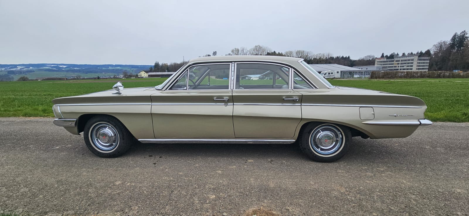 OLDSMOBILE F85 Serie 310-image-2