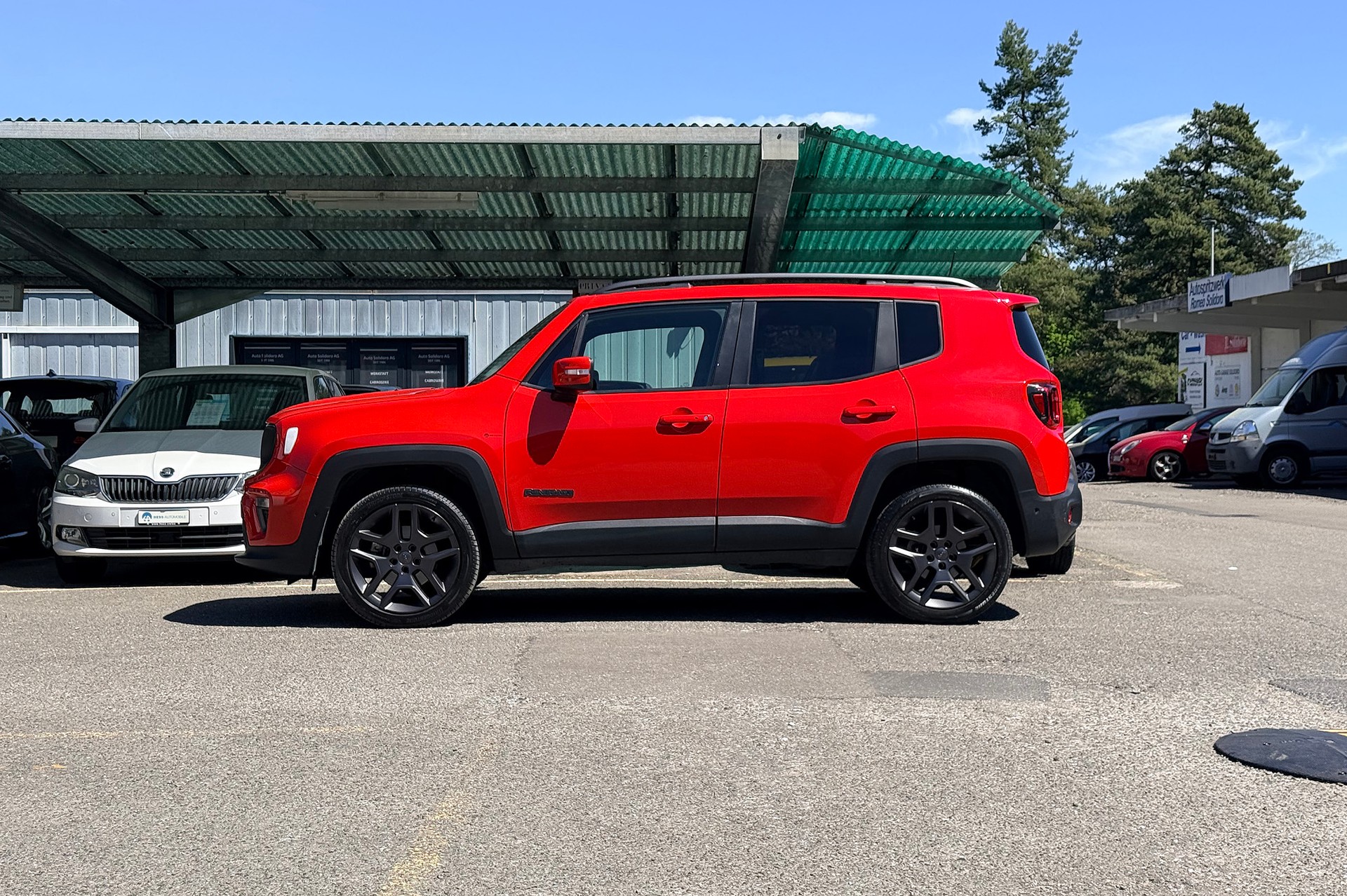 JEEP Renegade 1.3 Turbo Limited AWD Automat-image-12