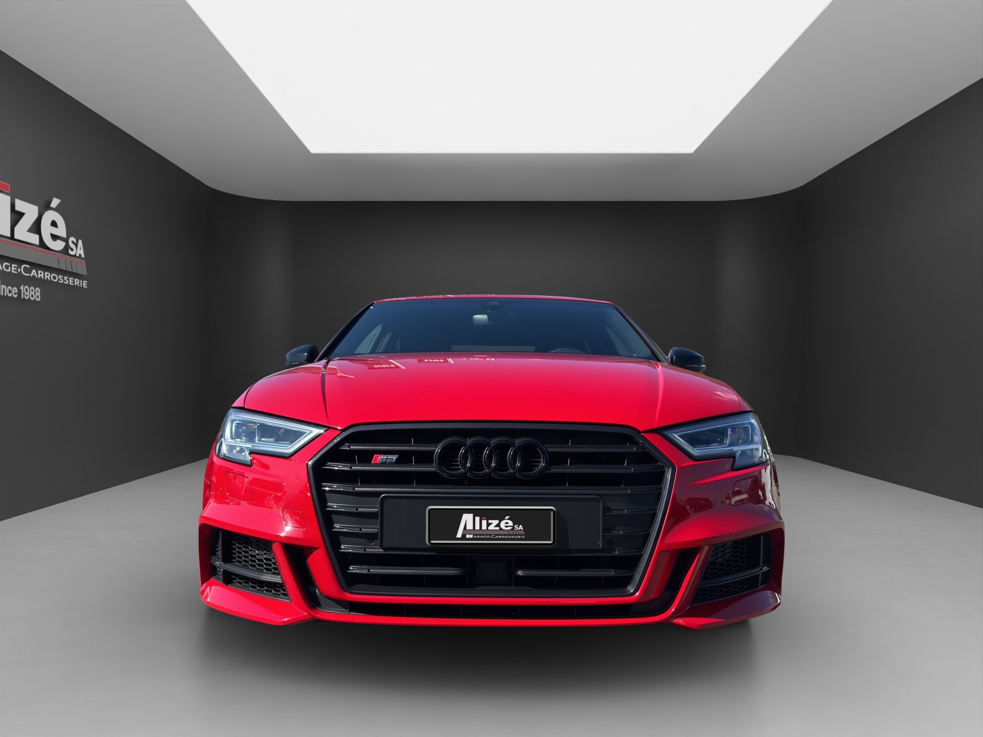 AUDI S3 Limousine 2.0 TFSI quattro S-tronic-image-1