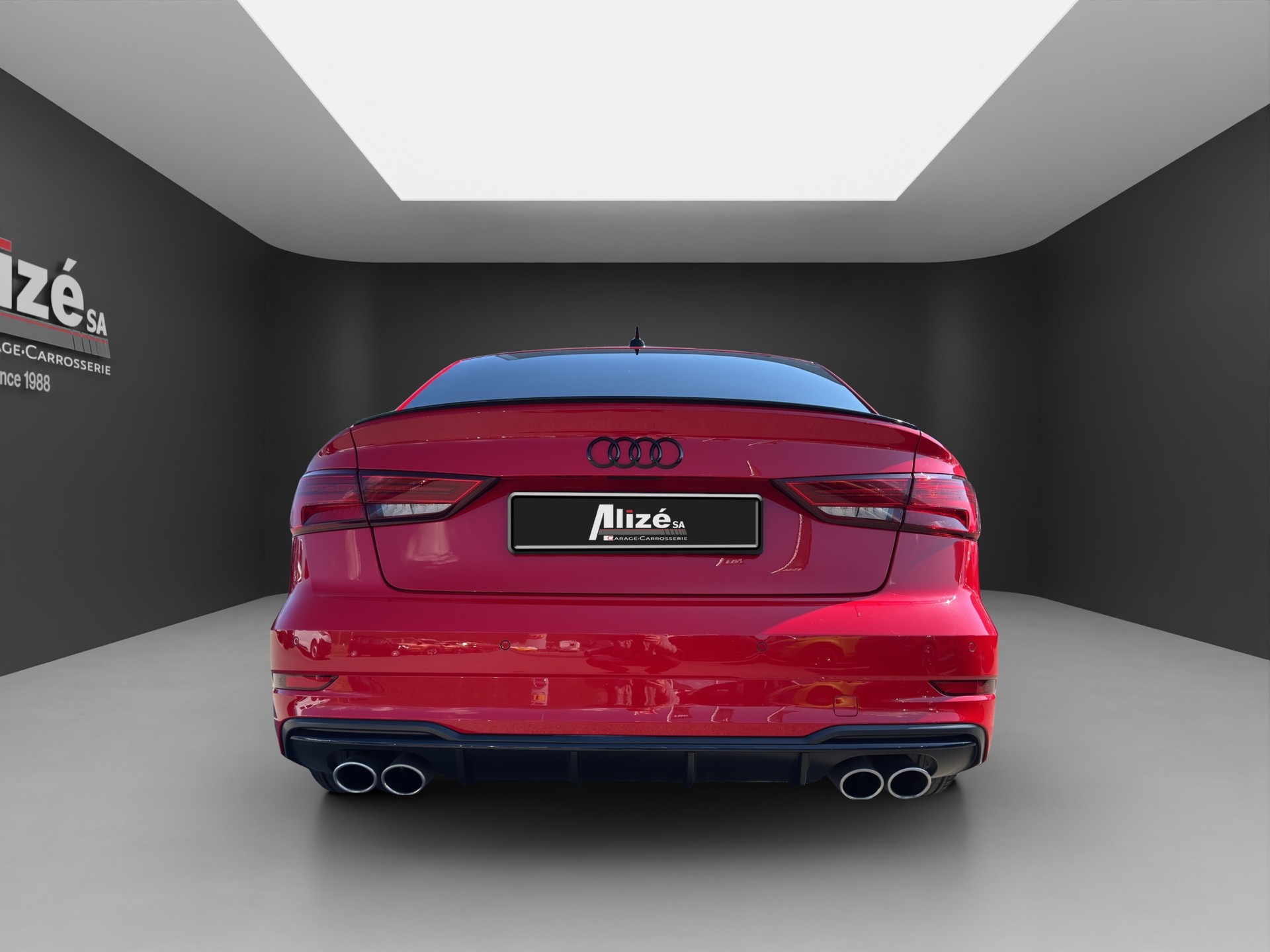 AUDI S3 Limousine 2.0 TFSI quattro S-tronic-image-5