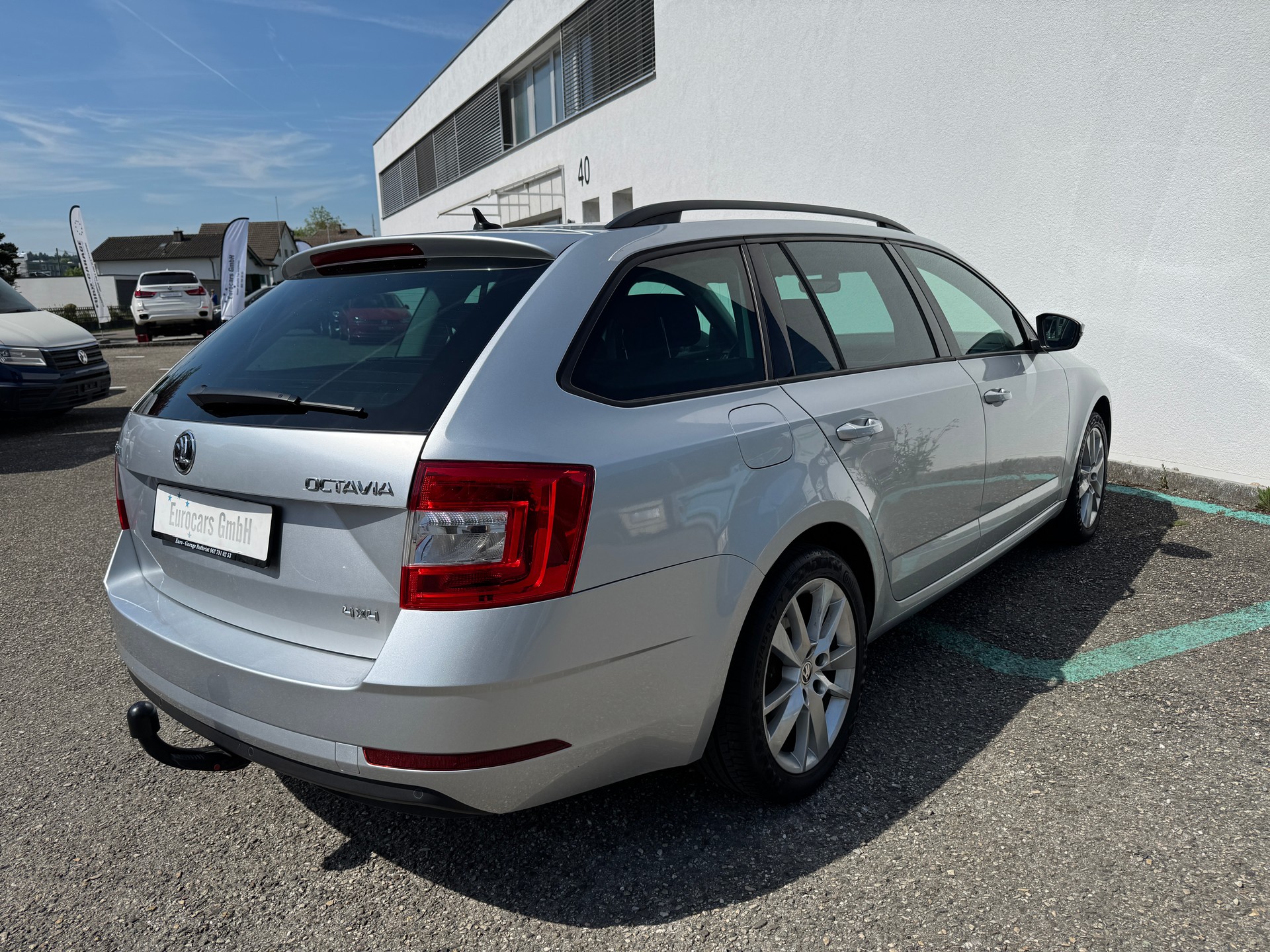 SKODA Octavia Combi 2.0 TDI Ambition 4x4-image-3