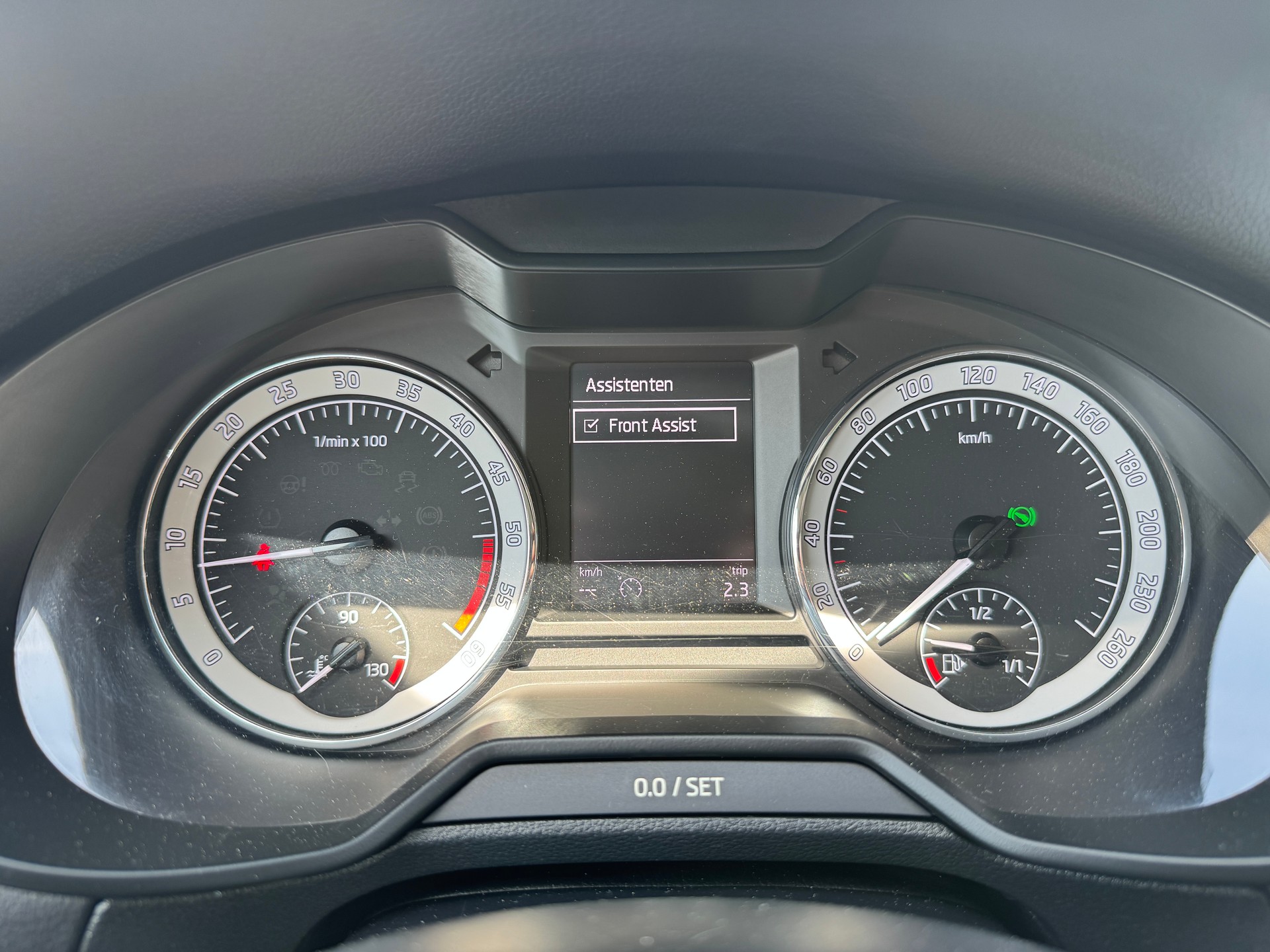 SKODA Octavia Combi 2.0 TDI Ambition 4x4-image-19