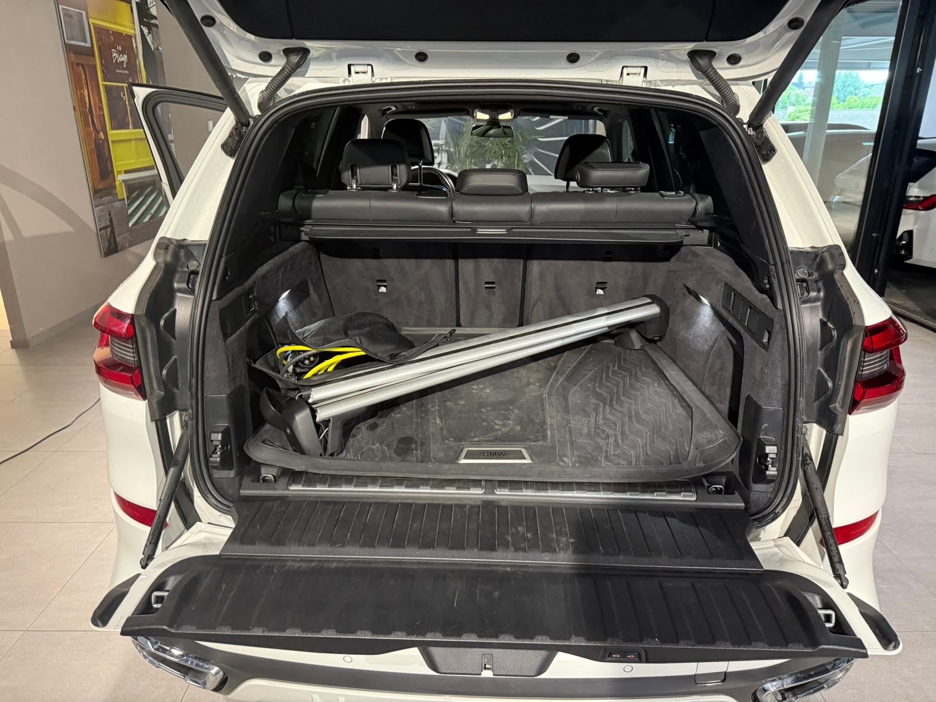 BMW X5 xDrive45e Steptronic-image-17