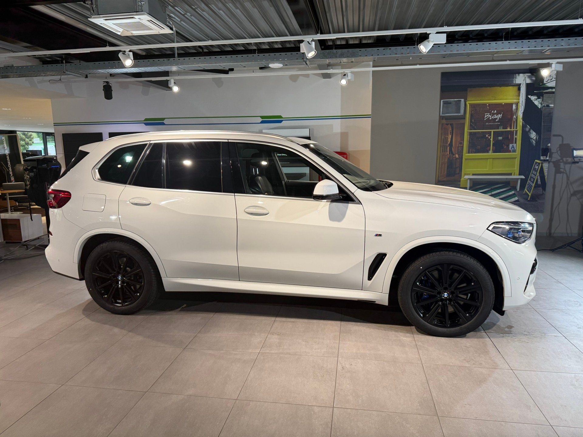 BMW X5 xDrive45e Steptronic-image-6