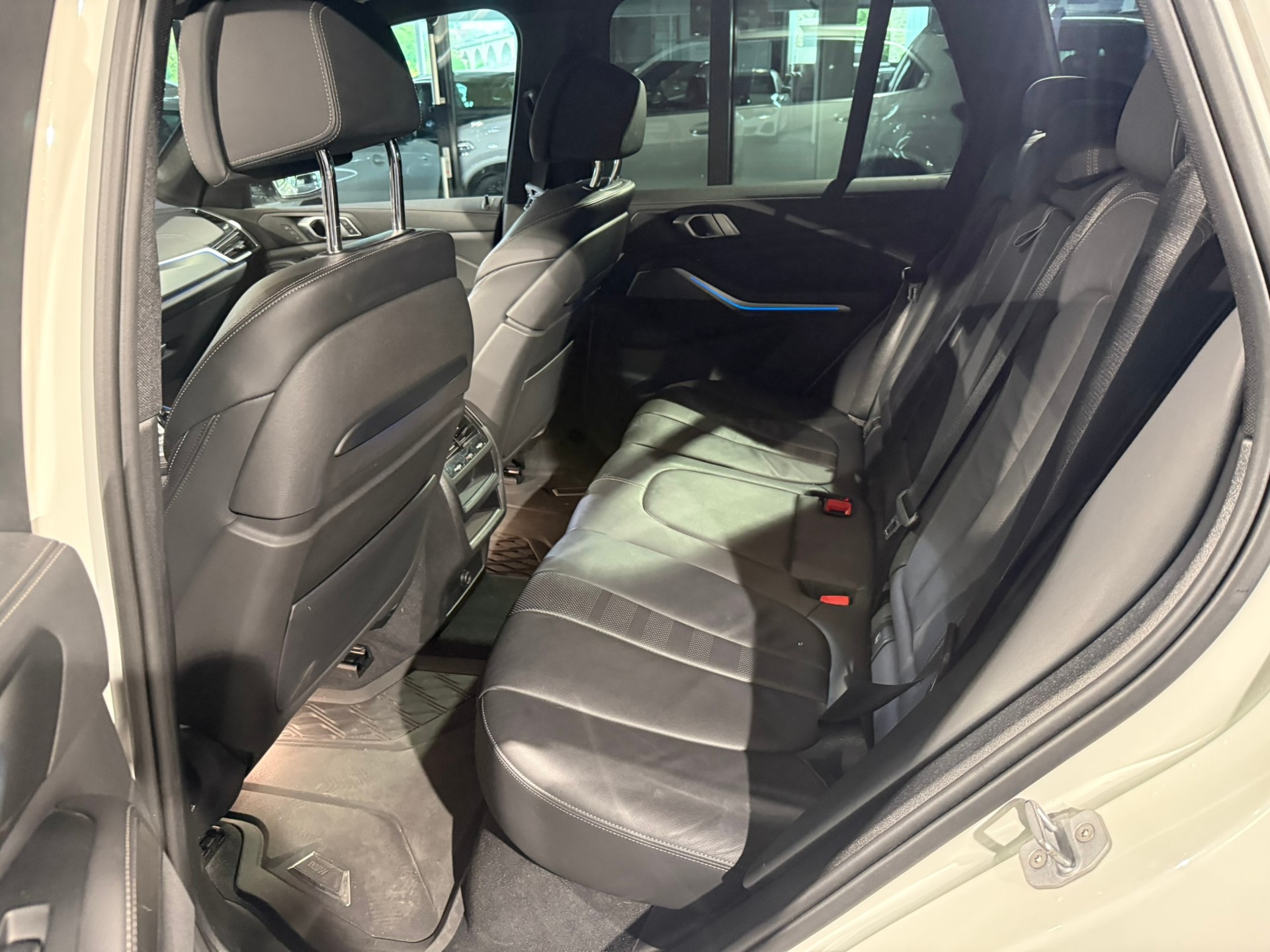 BMW X5 xDrive45e Steptronic-image-16