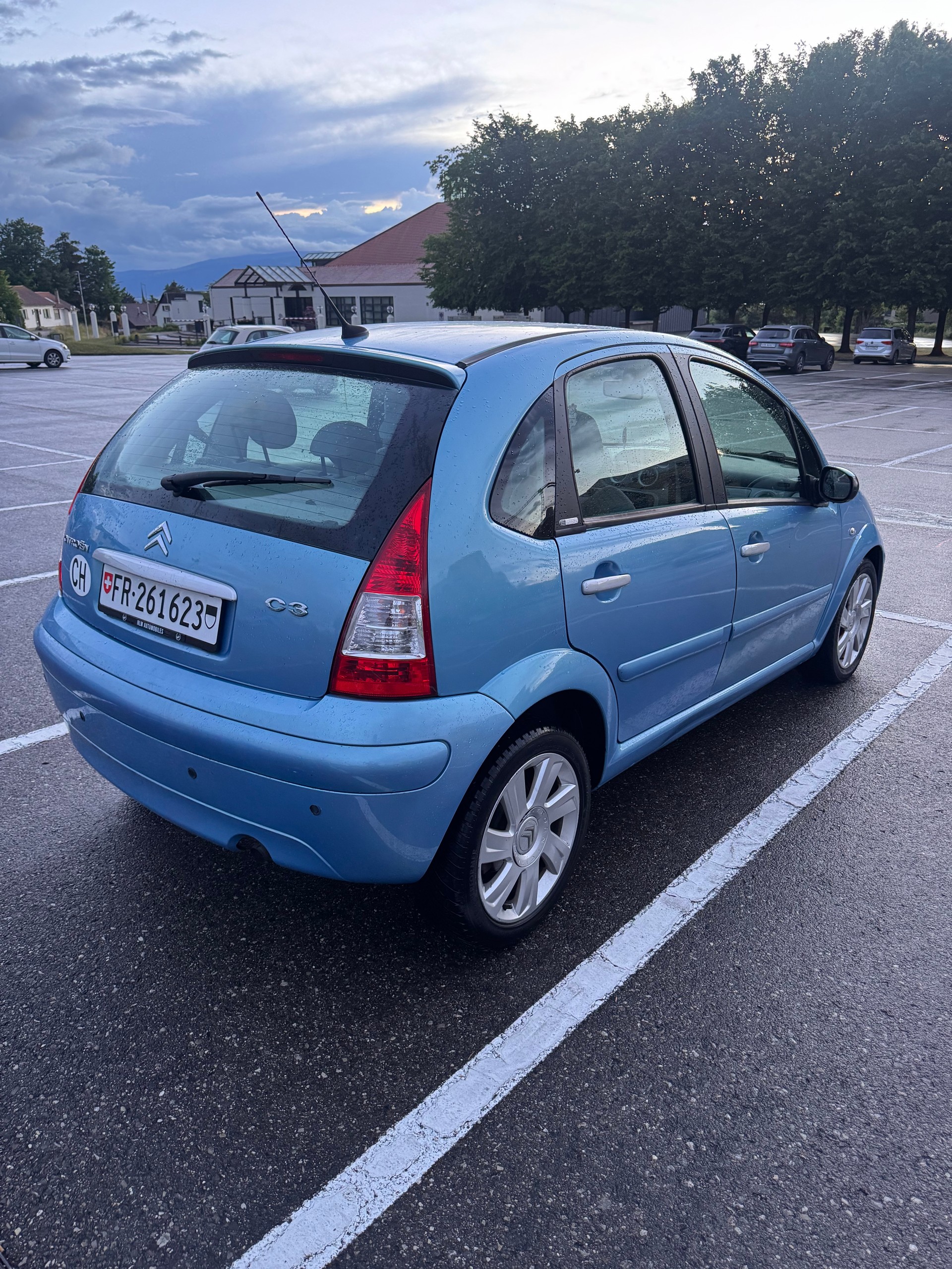 CITROEN C3 1.6i 16V Exclusive-image-4