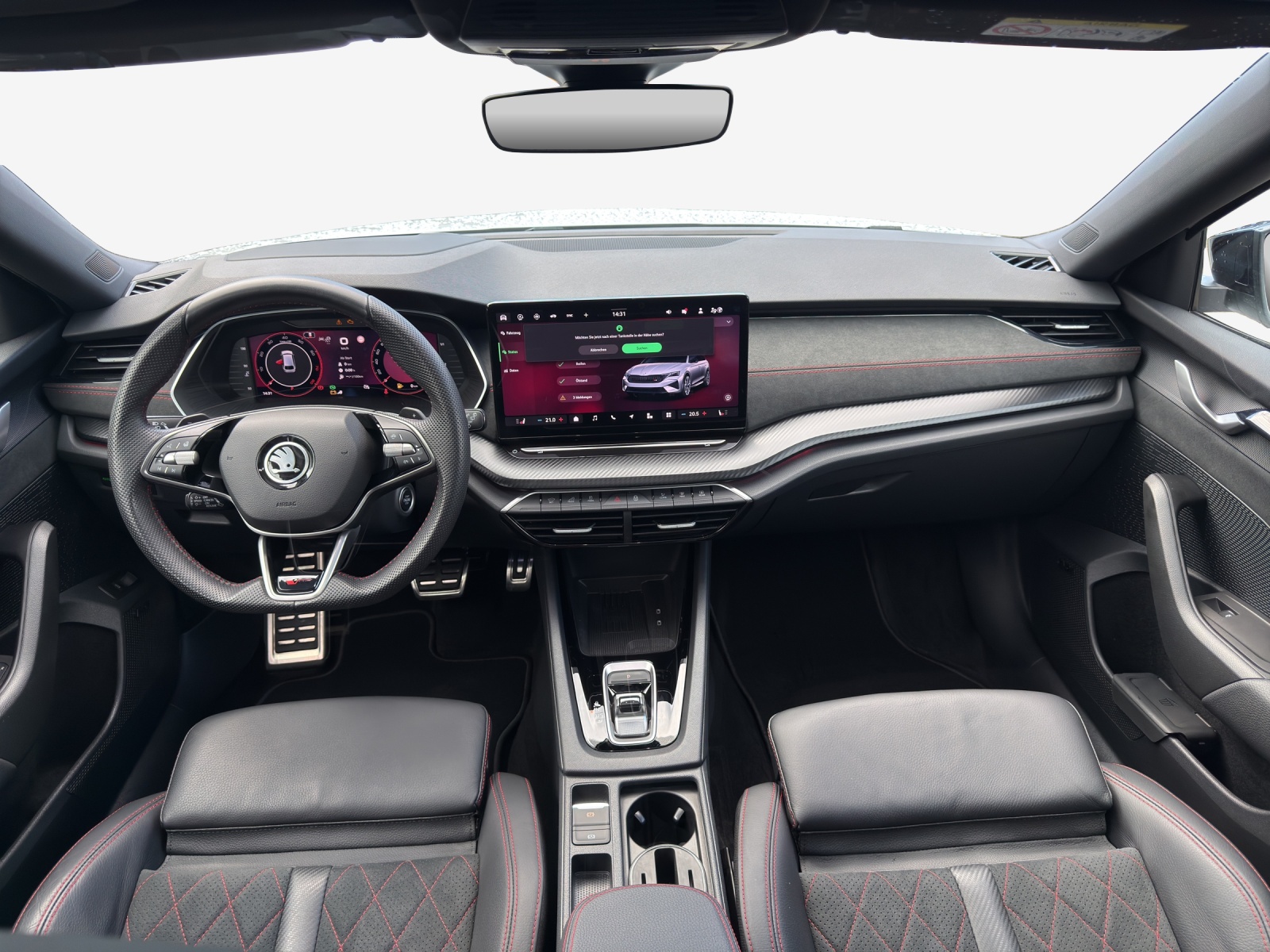 SKODA Octavia Combi 2.0 TSI DSG RS-image-8
