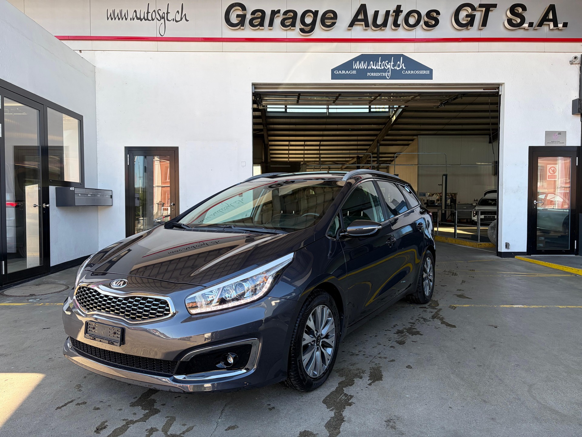 KIA Cee'd Sportswagon 1.6 Swiss Champion AT-image-0