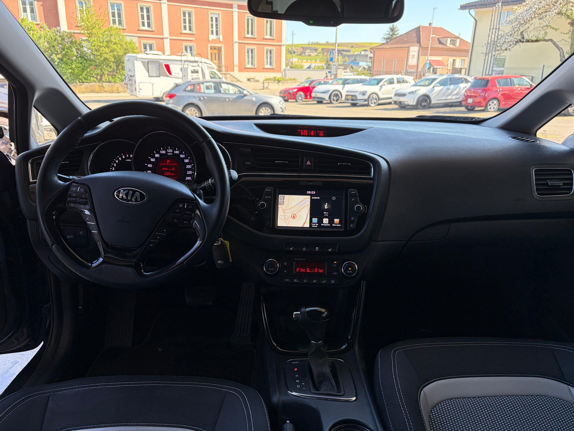 KIA Cee'd Sportswagon 1.6 Swiss Champion AT-image-5