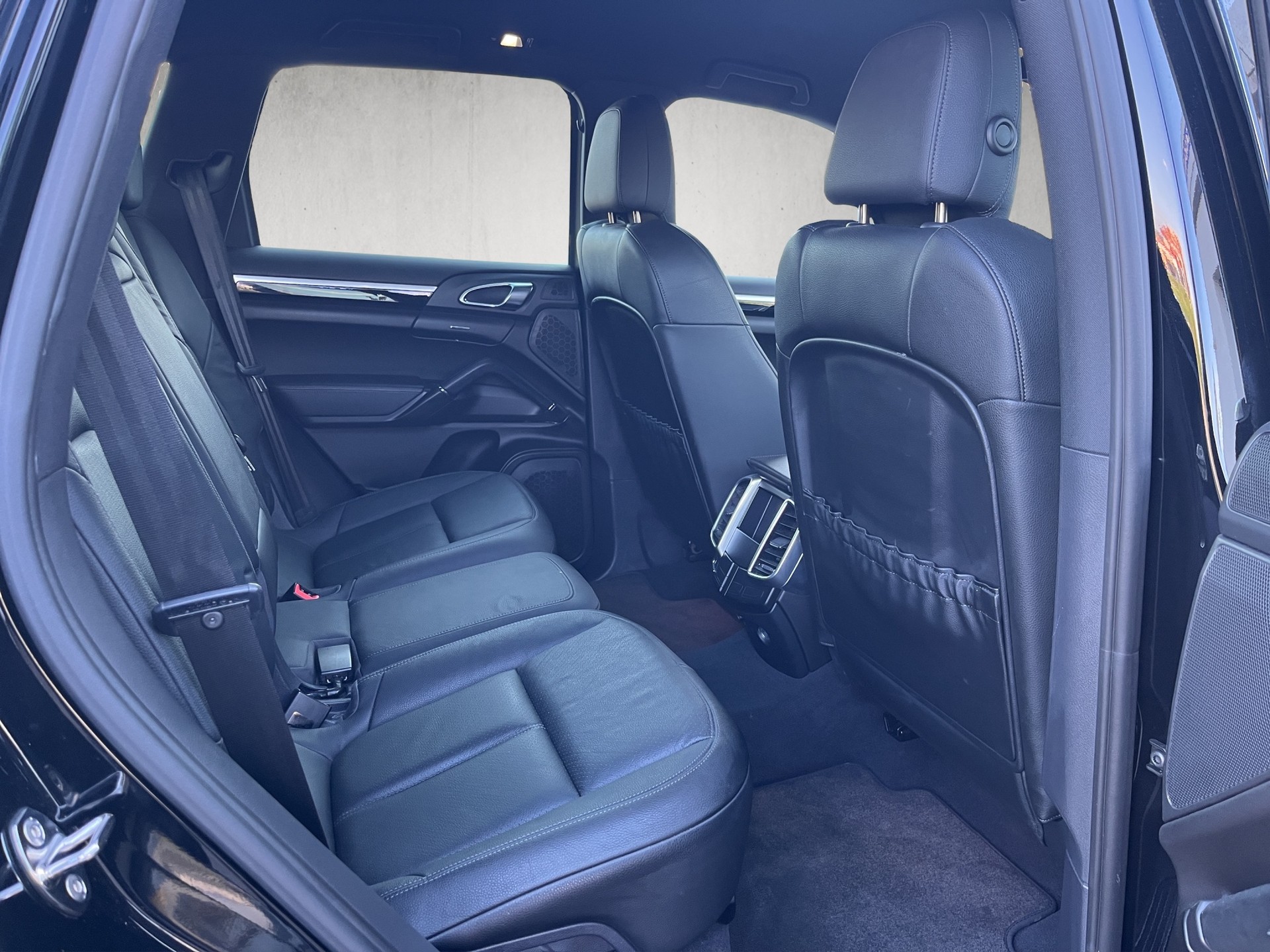 PORSCHE Cayenne Tiptronic-image-10