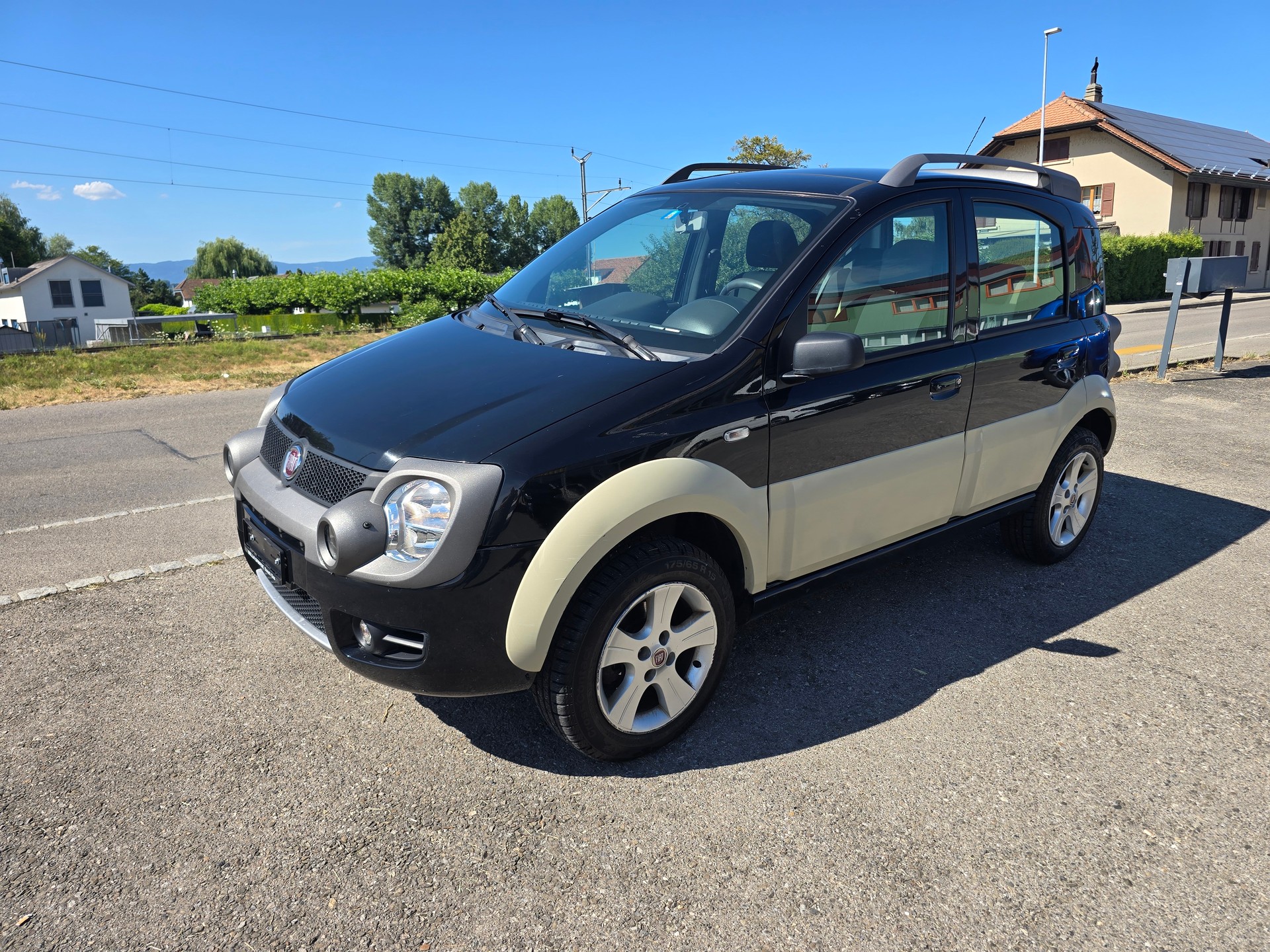 FIAT Panda 1.3 16V JTD Cross 4x4-image-3