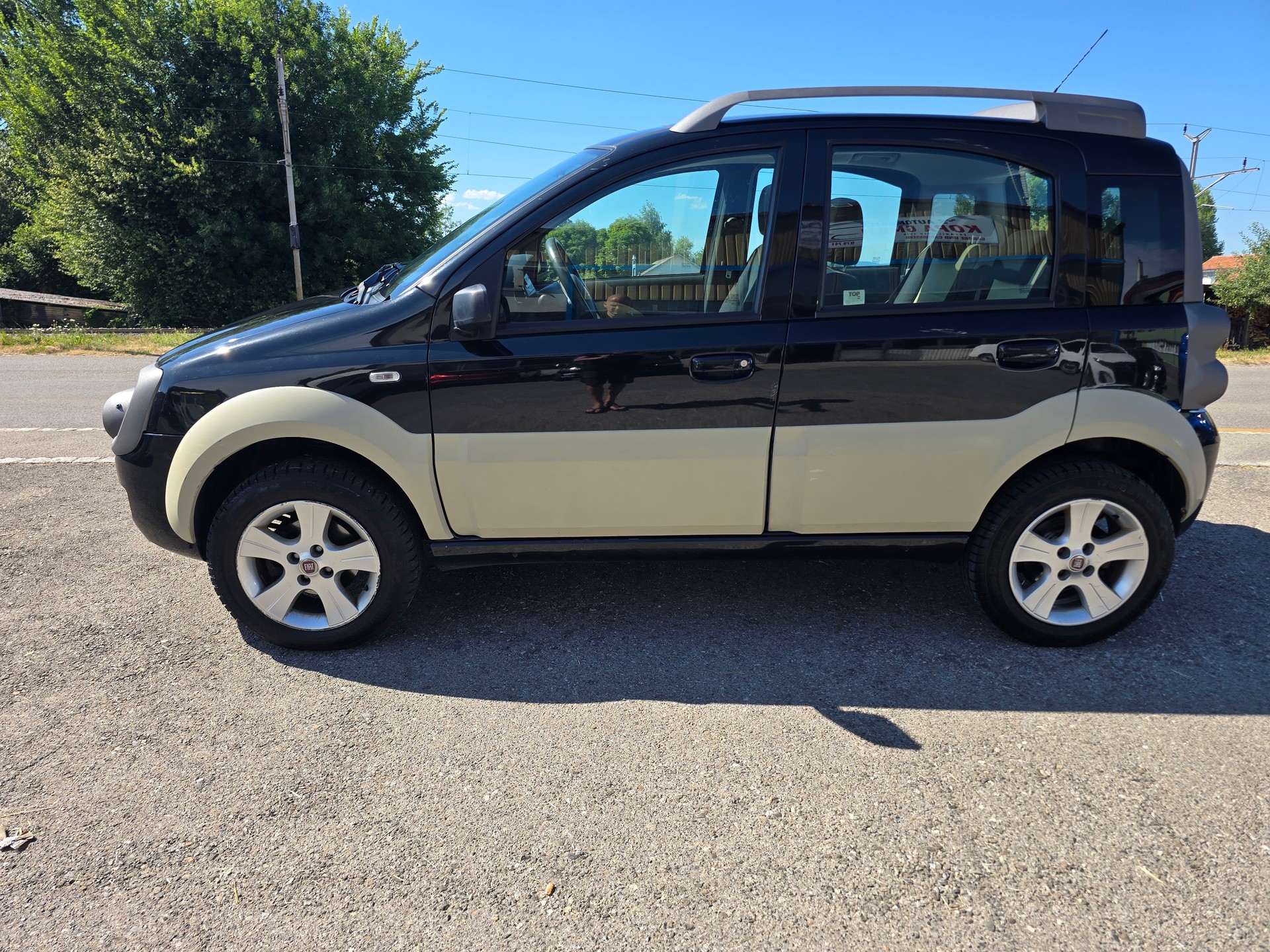 FIAT Panda 1.3 16V JTD Cross 4x4-image-5