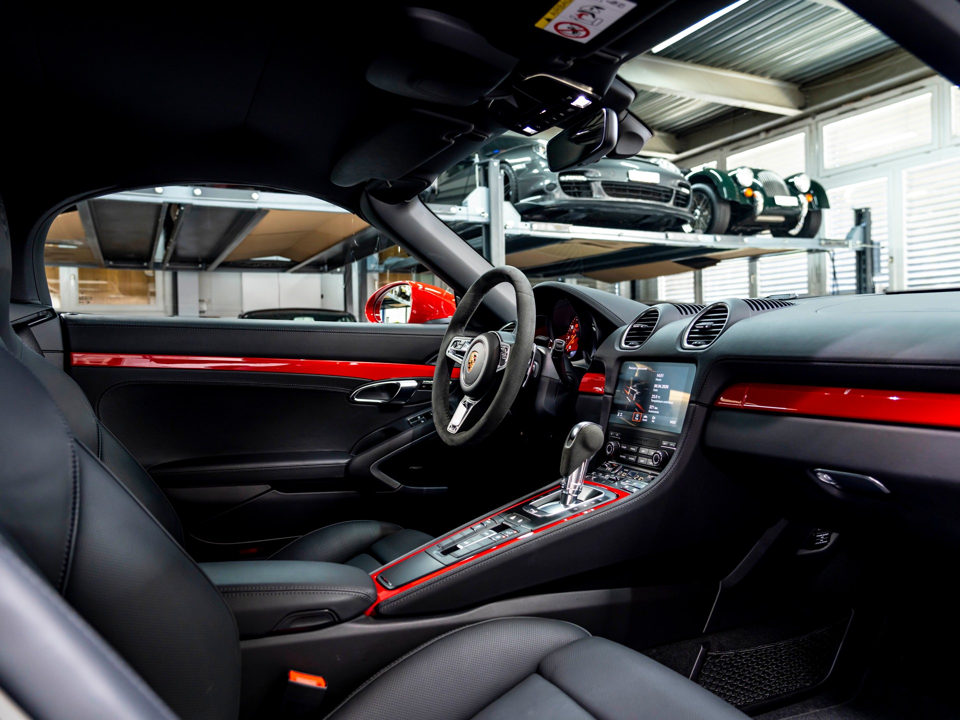 PORSCHE 718 Boxster 2.0 PDK-image-20