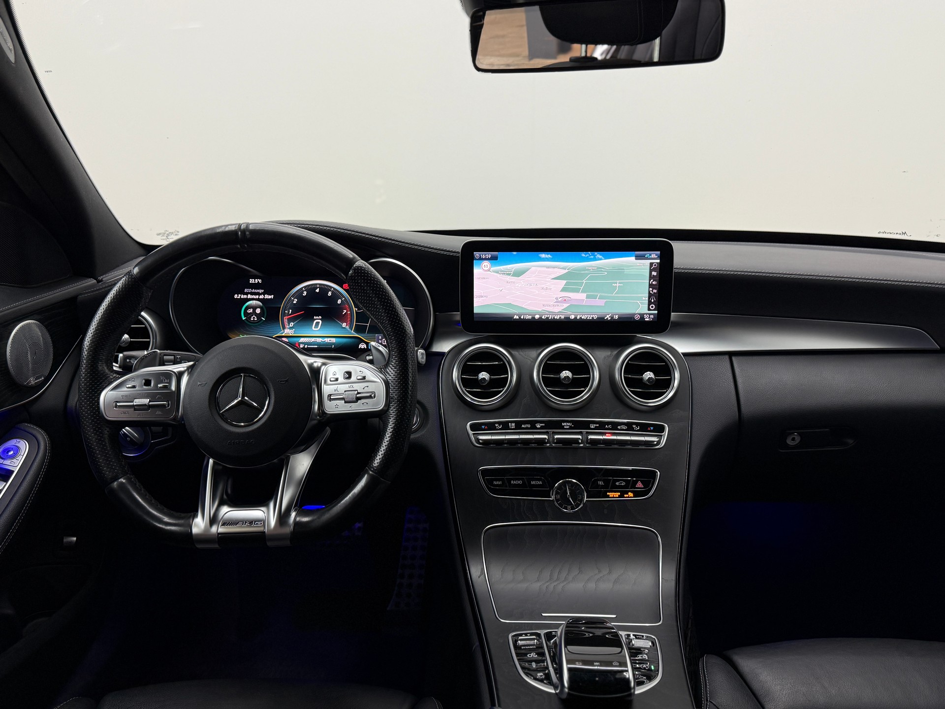 MERCEDES-BENZ C 43 AMG 4Matic 9G-Tronic-image-25