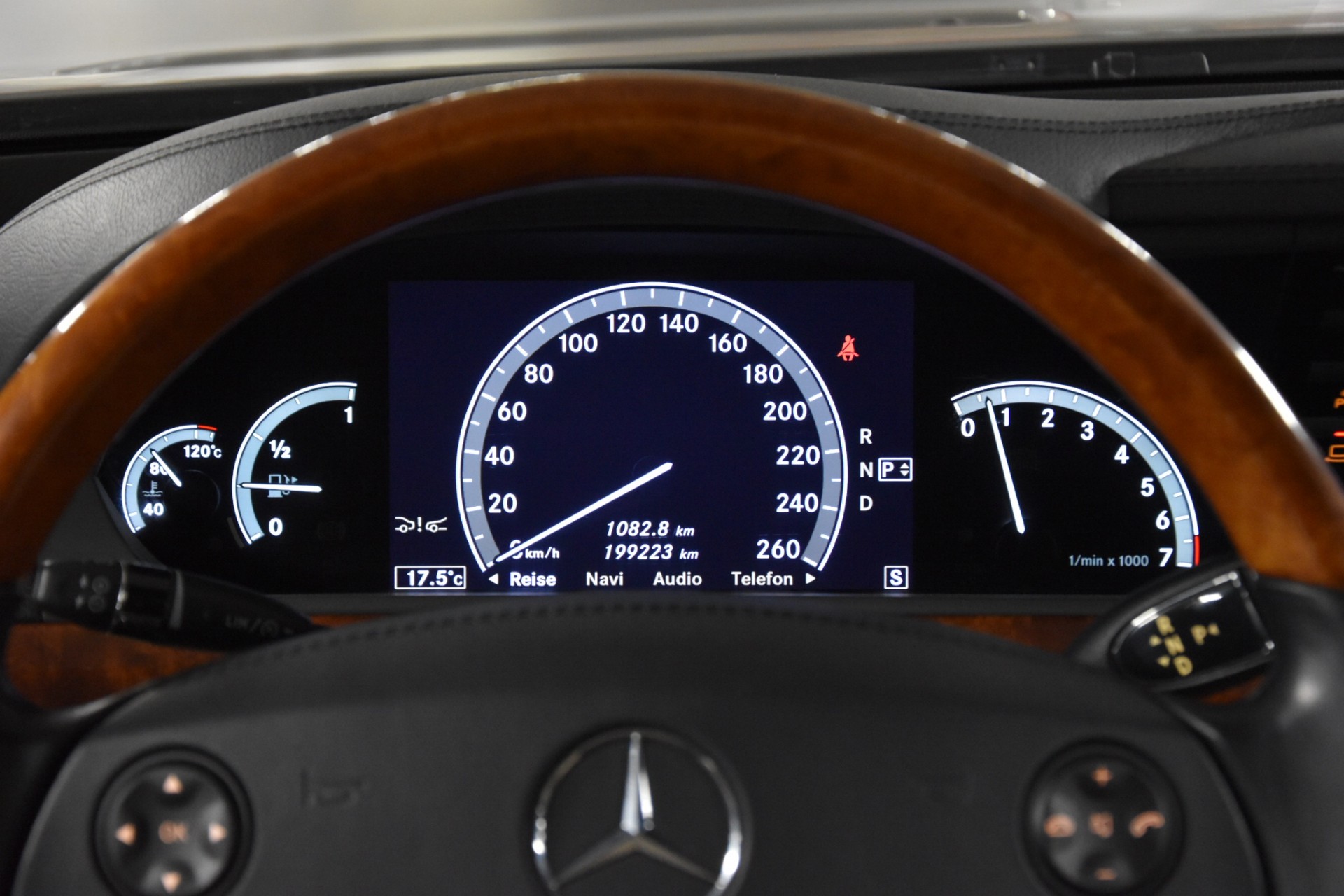 MERCEDES-BENZ S 500 4Matic 7G-Tronic AMG-PAKET-image-15