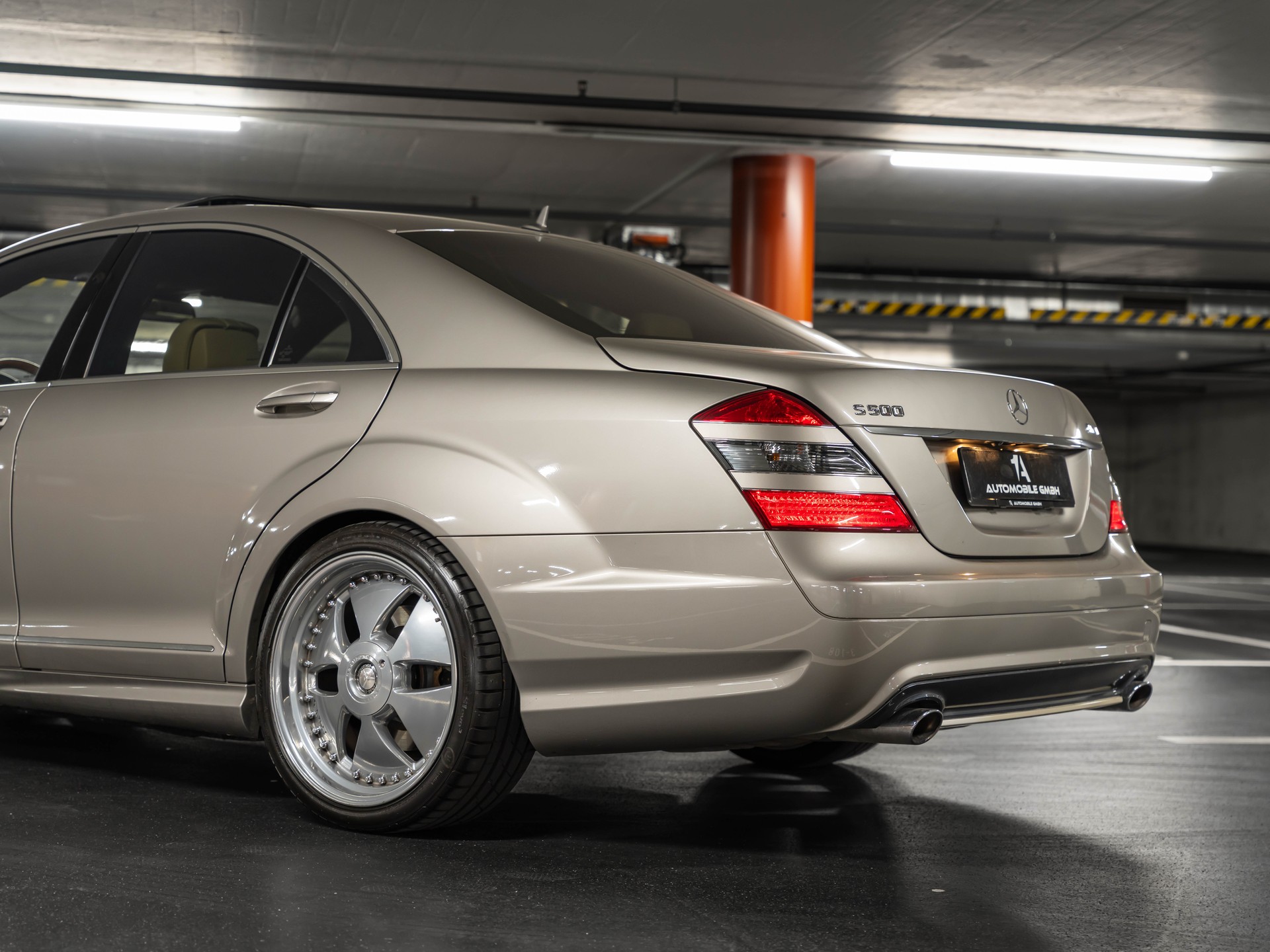 MERCEDES-BENZ S 500 4Matic 7G-Tronic AMG-PAKET-image-5