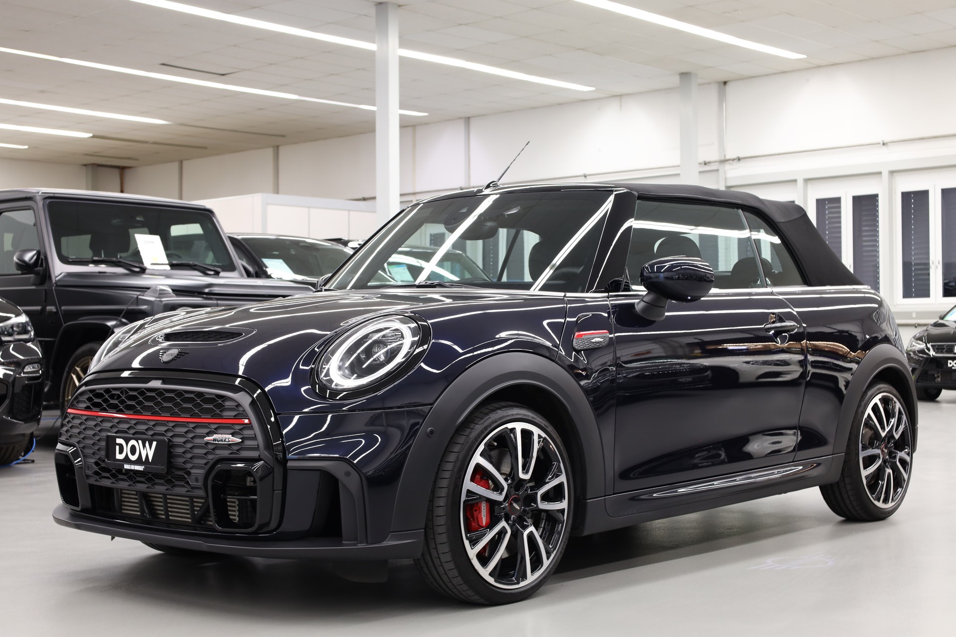 MINI Cabrio F57 2.0i John Cooper Works SAG-showroom-element-2