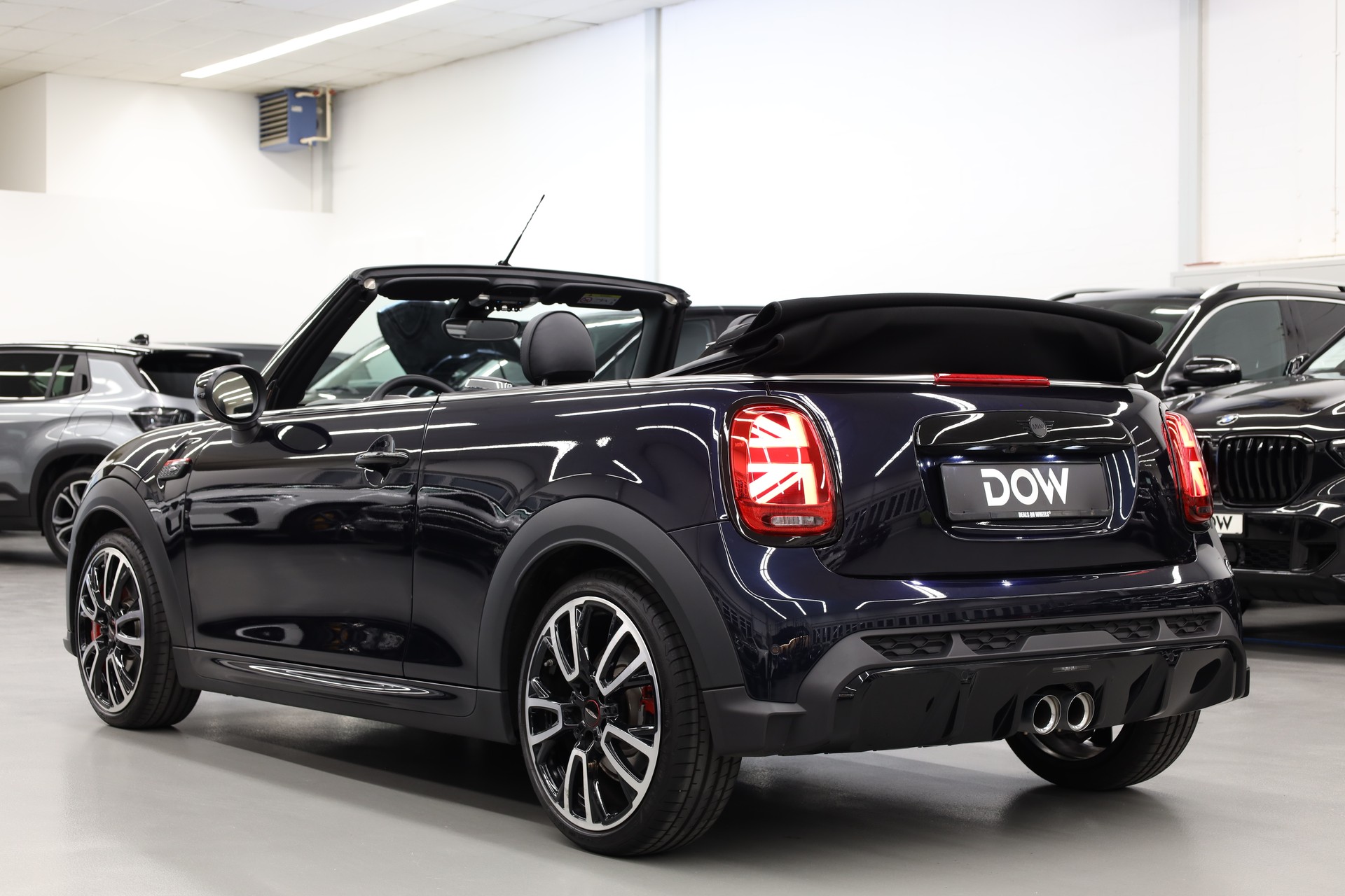 MINI Cabrio F57 2.0i John Cooper Works SAG-image-11