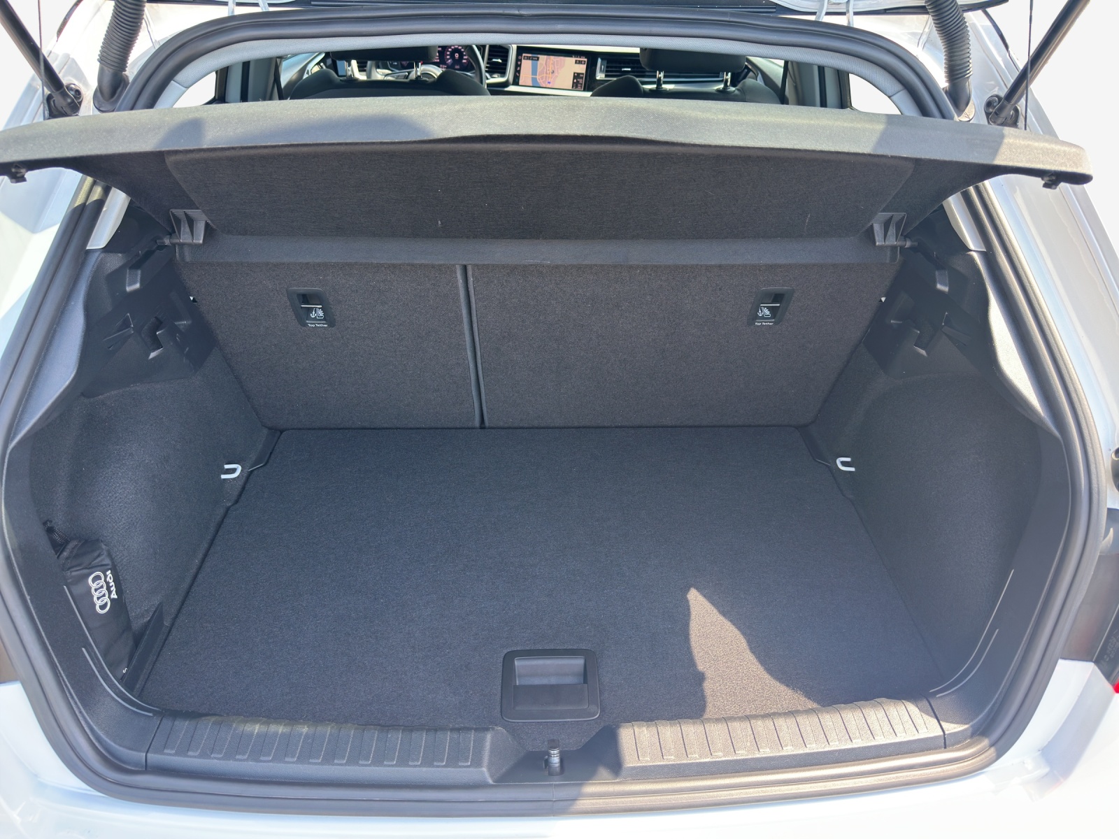 AUDI A1 Sportback 40 TFSI S Line S-tronic-image-12