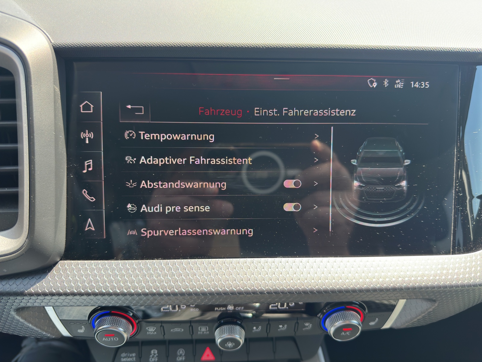 AUDI A1 Sportback 40 TFSI S Line S-tronic-image-15