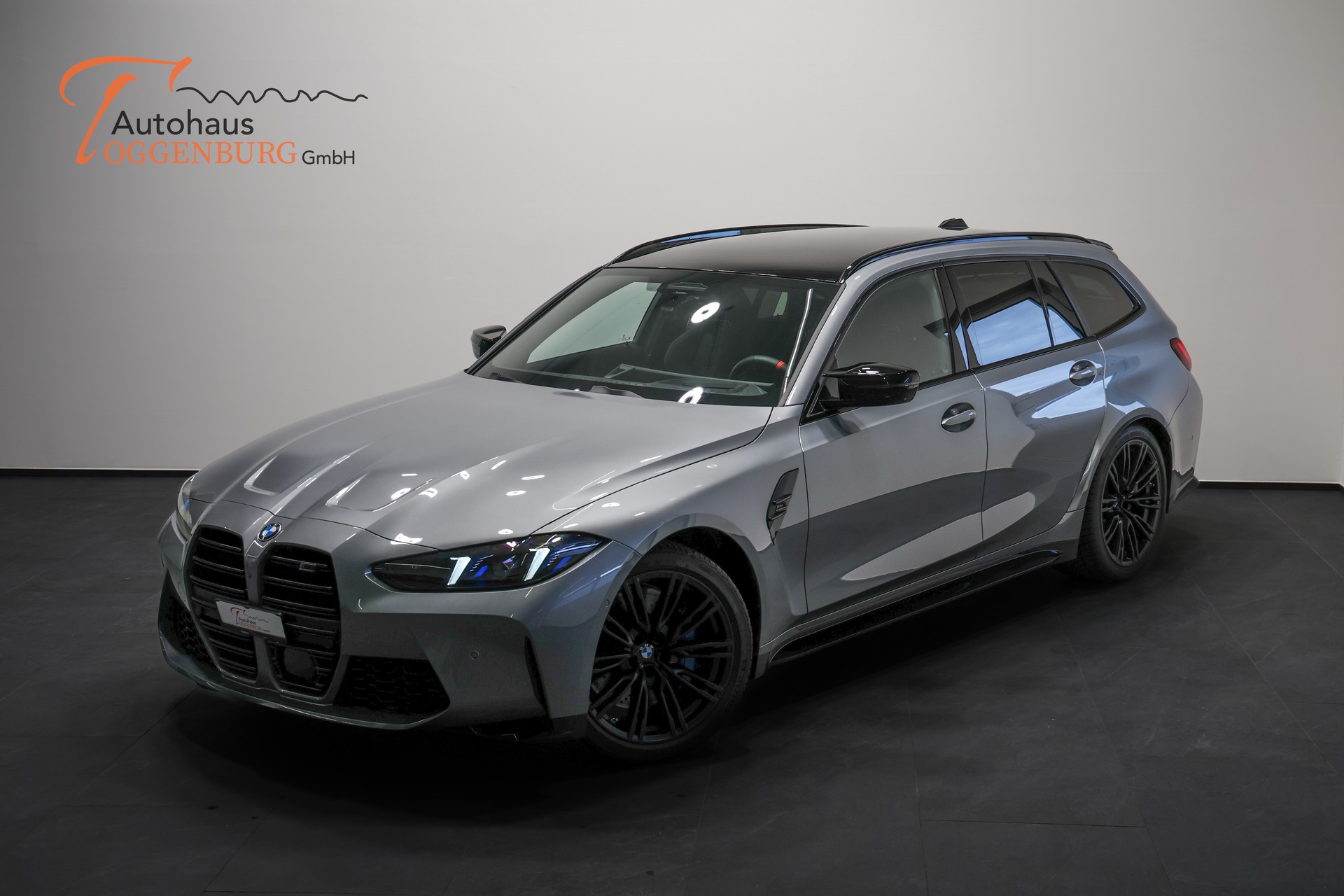 BMW M3 Touring xDrive Competition M *530PS*BMW Werksgarantie bis 10.2028*-showroom-element-3