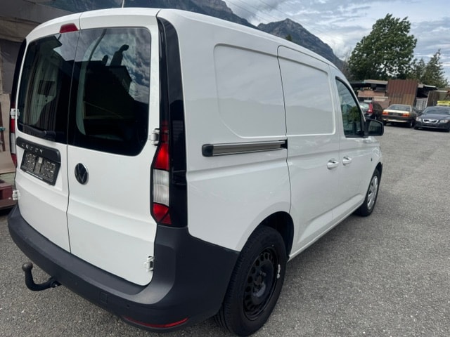 VW Caddy Cargo 2.0TDI-image-8