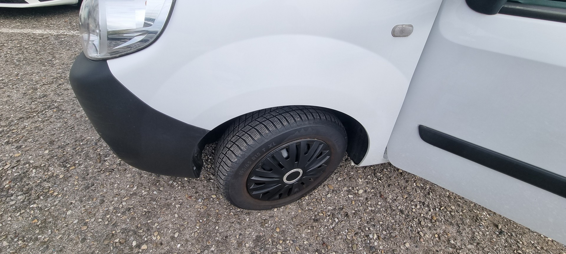RENAULT Kangoo Maxi dCi 115 ENERGY Business 2 Pl./2 pl.-image-15