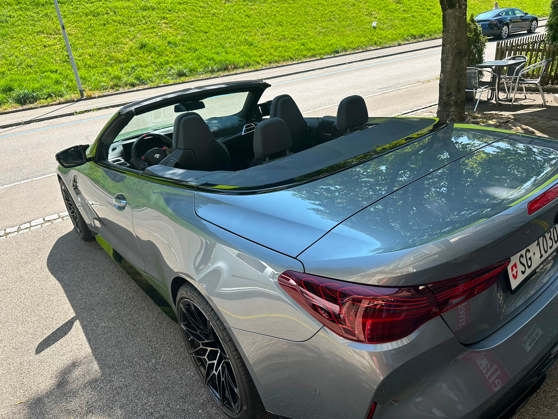 BMW M4 Competition xDrive-image-4