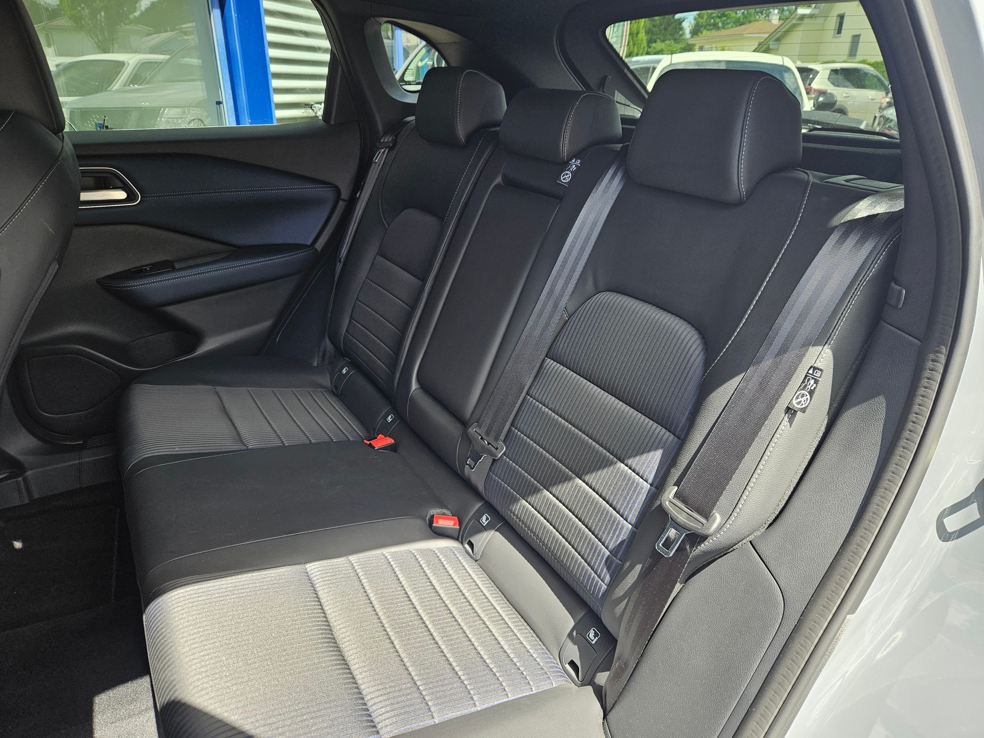 NISSAN Qashqai 1.3 DIG-T MHEV Tekna Xtronic 4x4-image-7